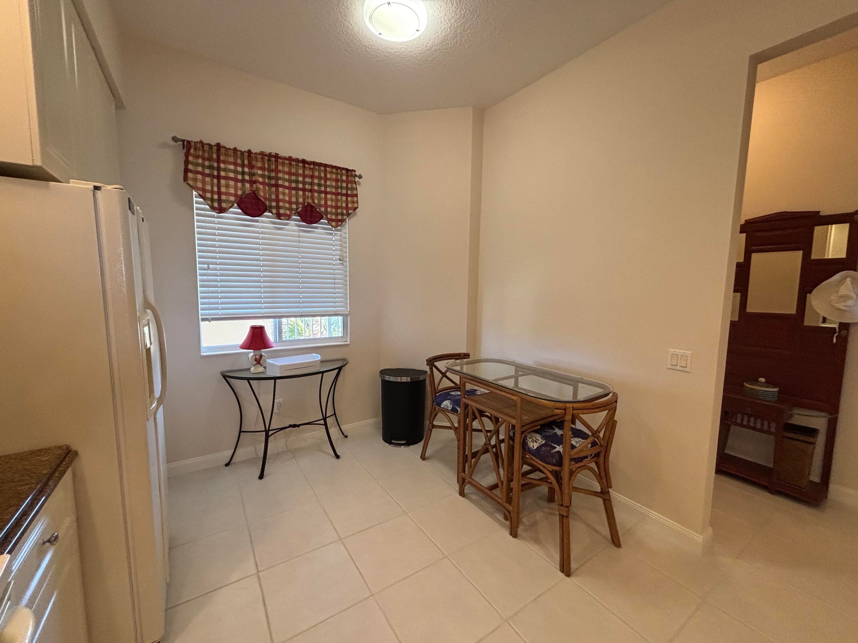 27 Harbour Isle Drive W 305, Fort Pierce, FL 34949 — photo 4 of 26