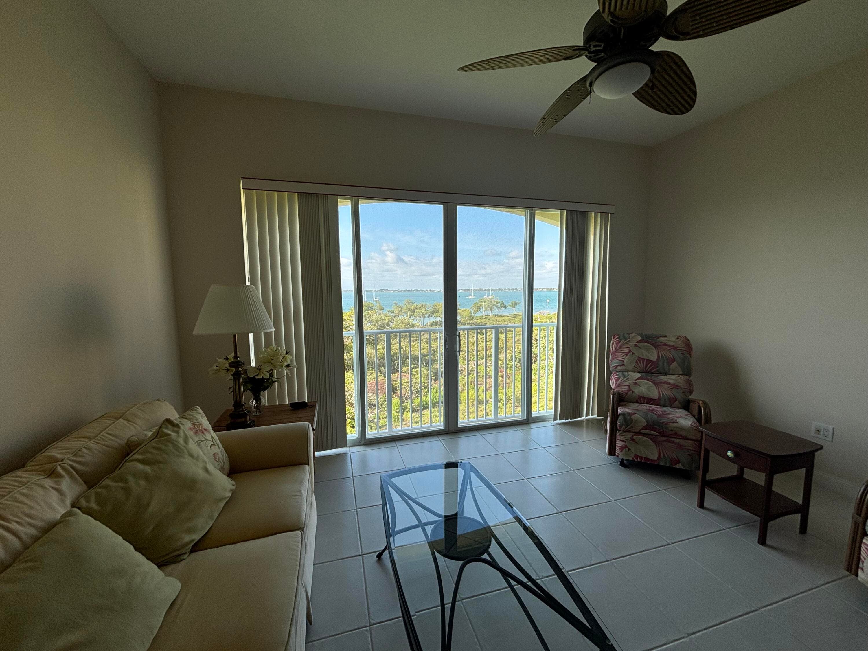 27 Harbour Isle Drive W 305, Fort Pierce, FL 34949 — photo 9 of 26