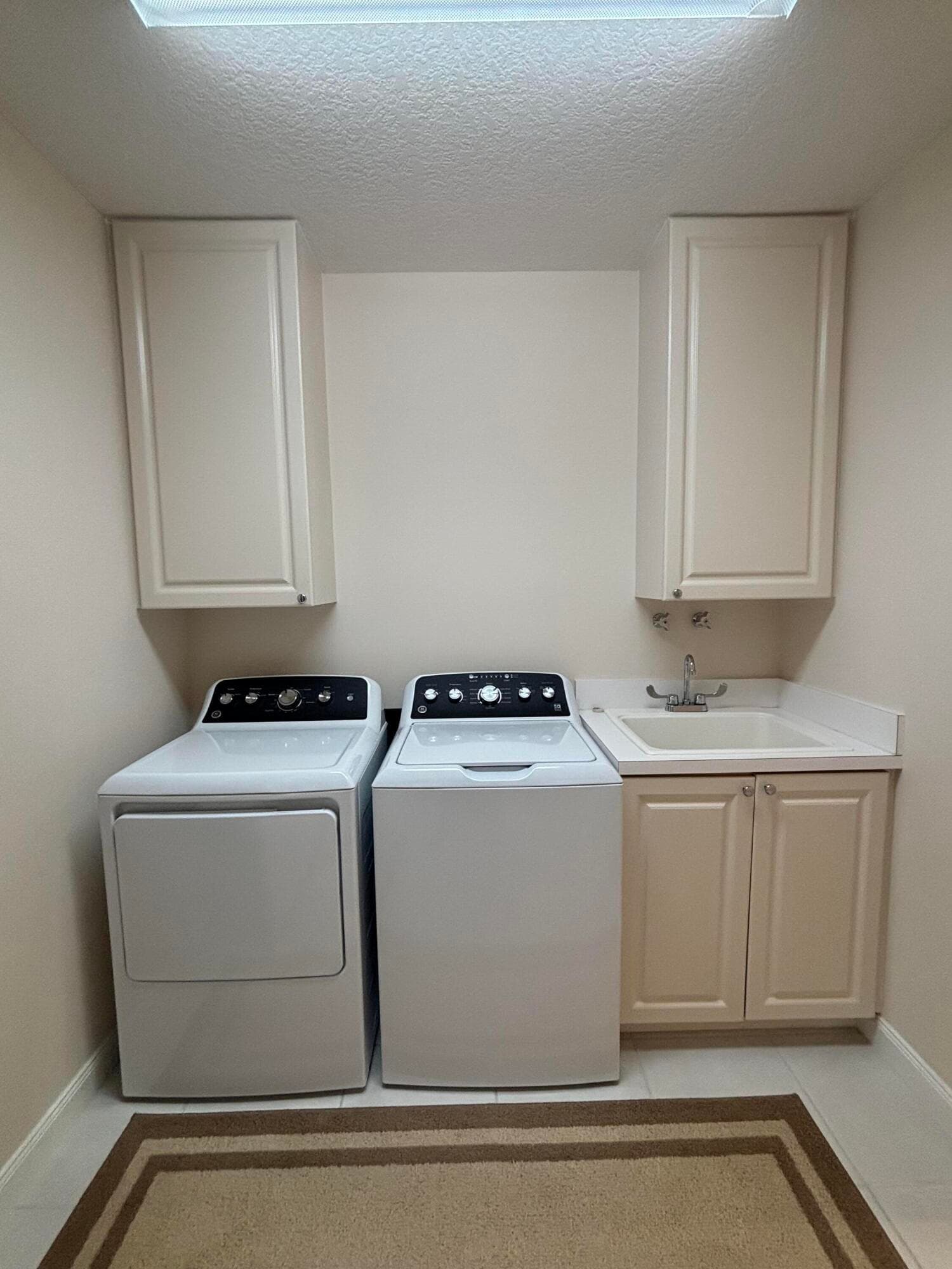 27 Harbour Isle Drive W 305, Fort Pierce, FL 34949 — photo 22 of 26