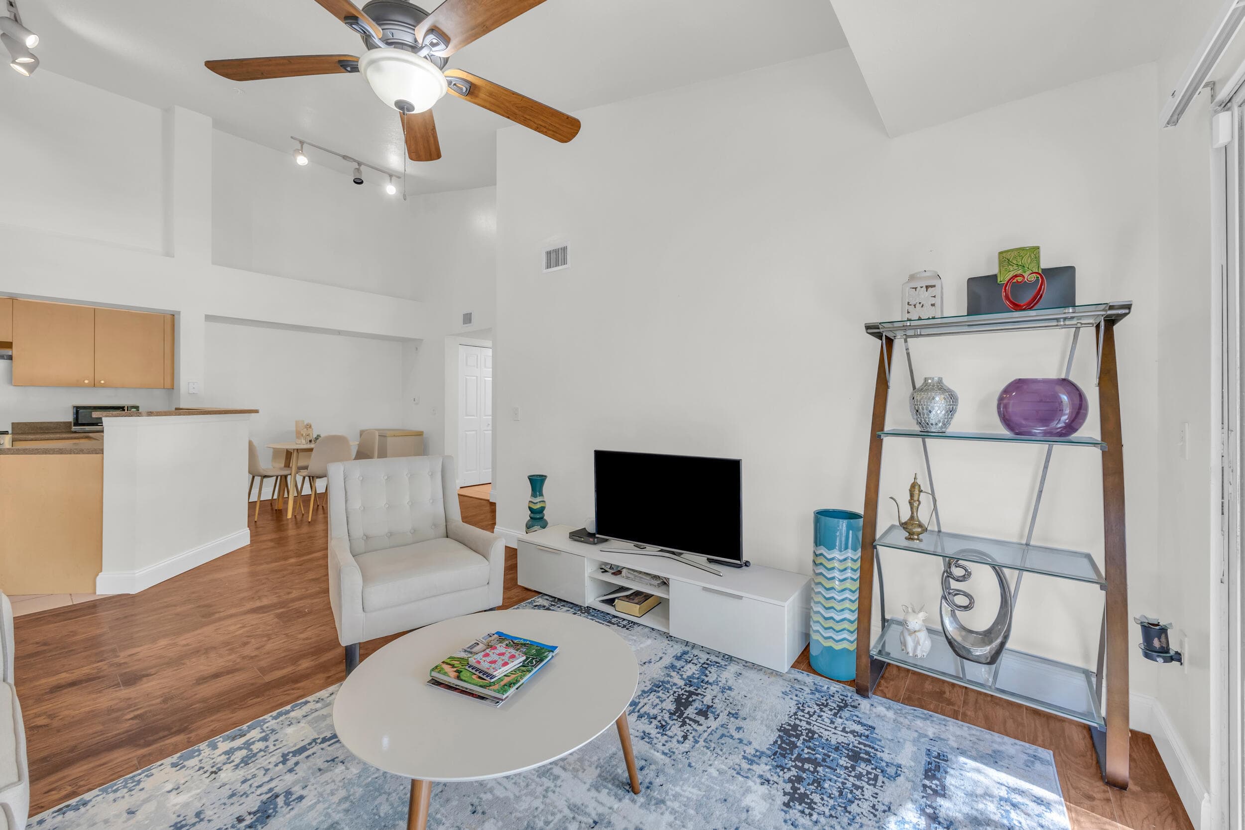4241 San Marino Boulevard 207, West Palm Beach, FL 33409 — photo 11 of 29