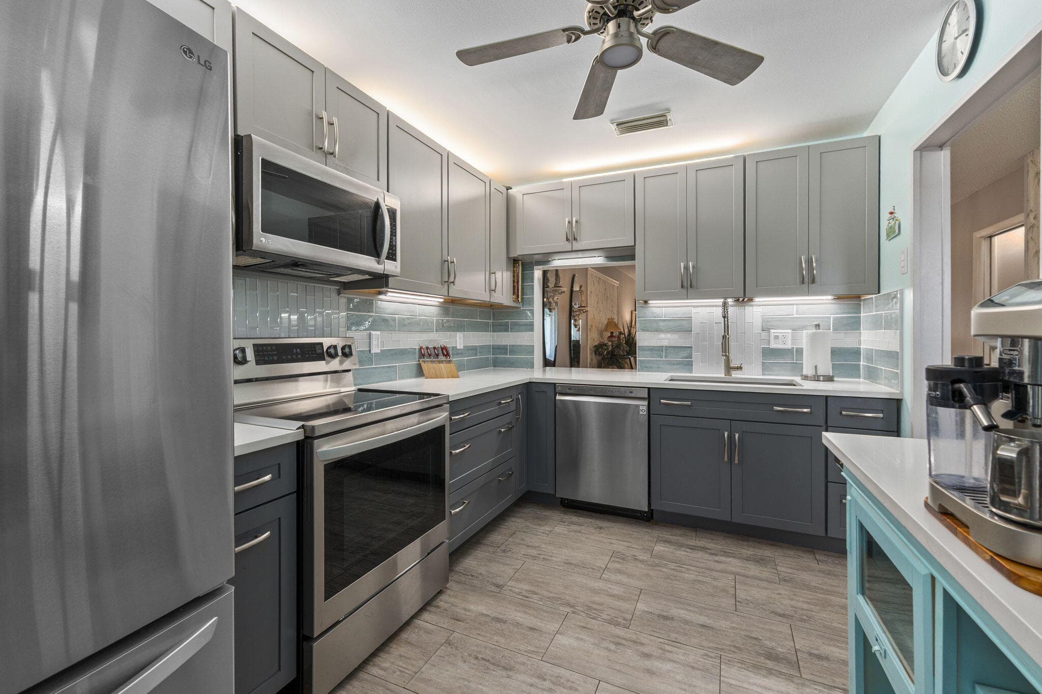 5804 Summerfield Court 47, Fort Pierce, FL 34982 — photo 8 of 37