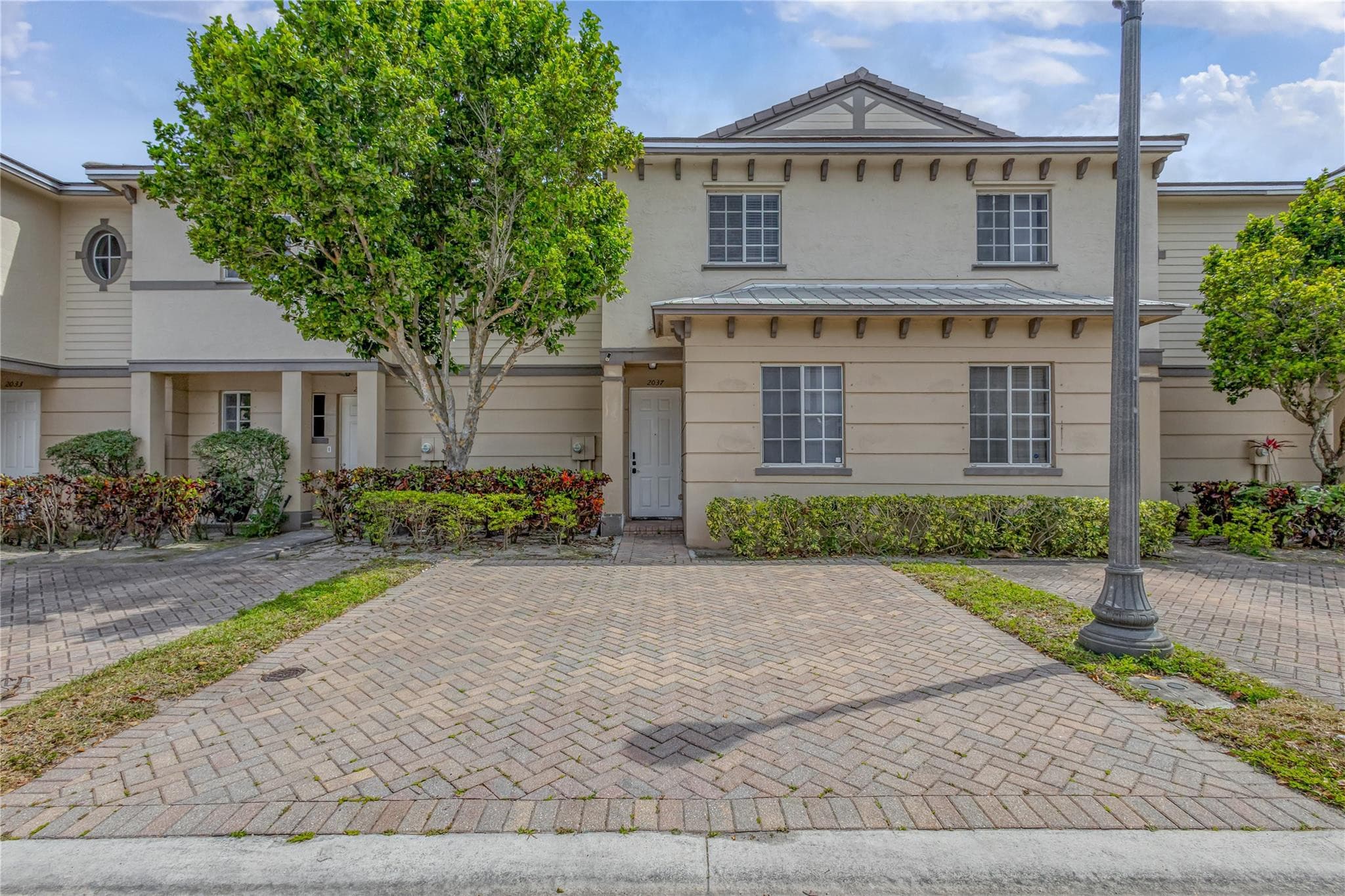2037 Nassau Drive 2037, Riviera Beach, FL 33404 — photo 1 of 44