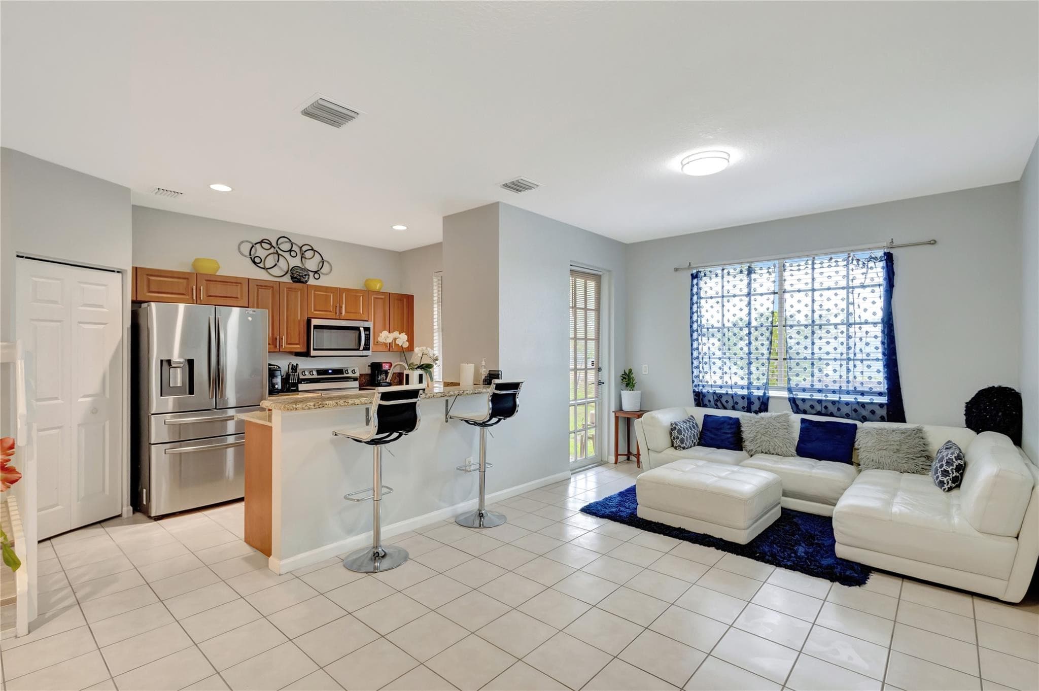 2037 Nassau Drive 2037, Riviera Beach, FL 33404 — photo 10 of 44