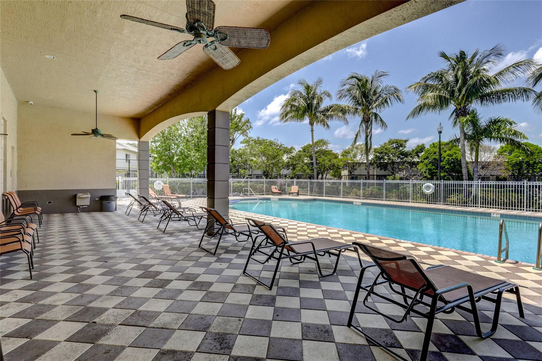 2037 Nassau Drive 2037, Riviera Beach, FL 33404 — photo 36 of 44