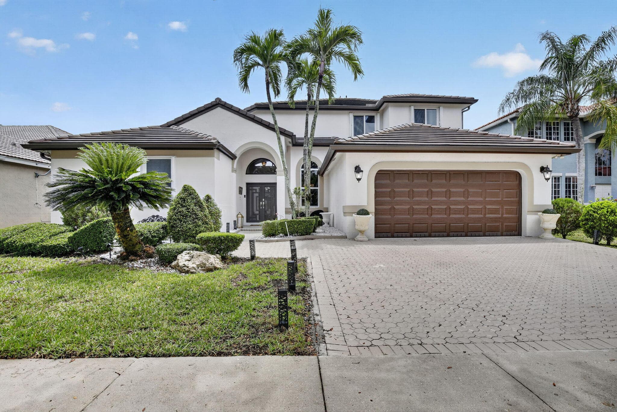 711 Heritage Way, Weston, FL 33326 — photo 1 of 52