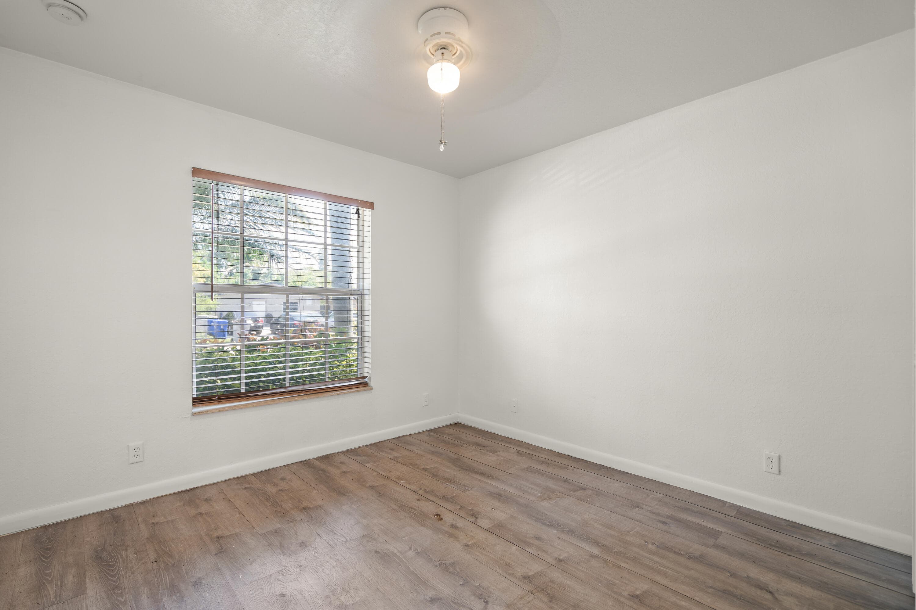 2241 NW 3rd Street, Pompano Beach, FL 33069 — photo 23 of 27