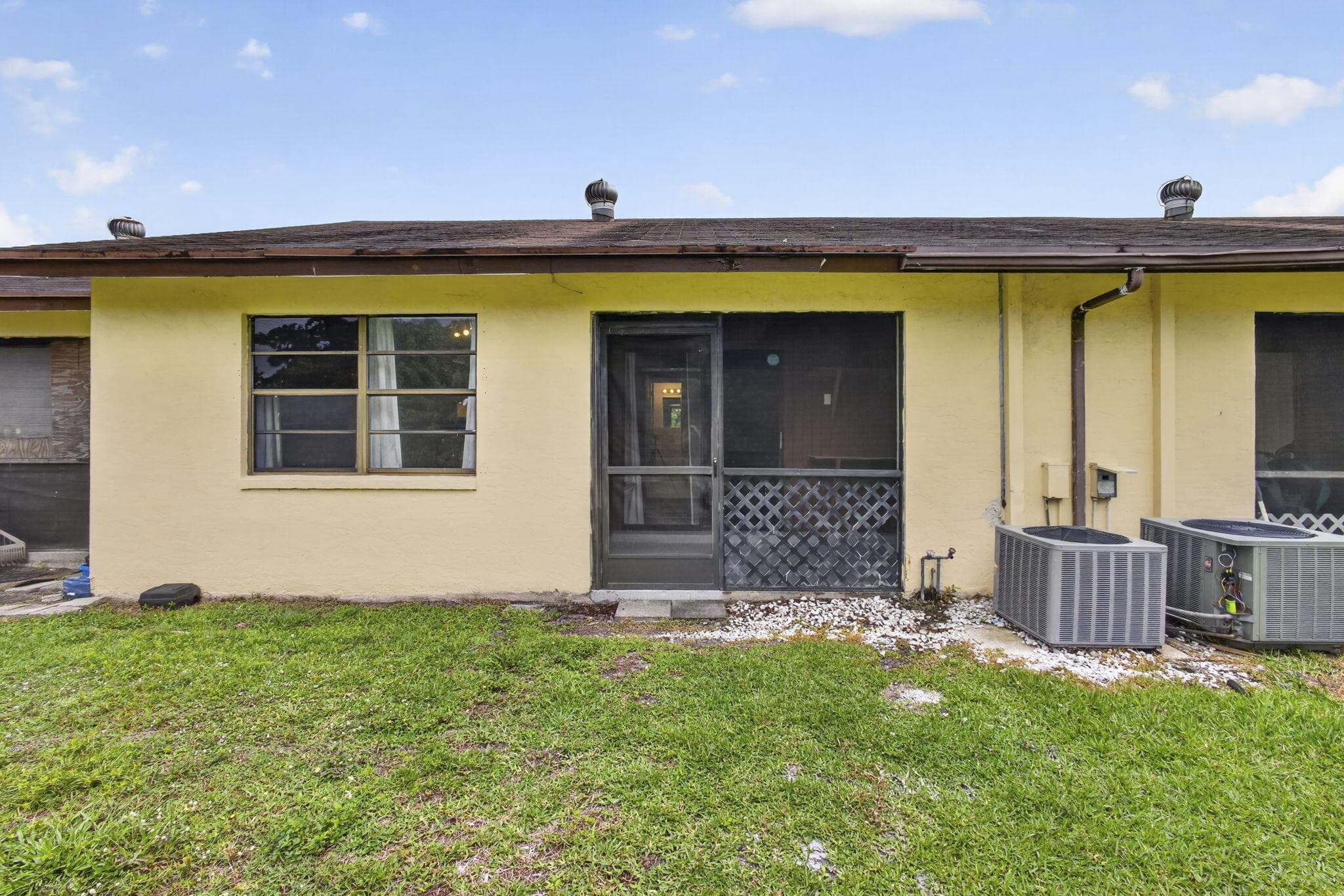 4661 Perth Road 4661, West Palm Beach, FL 33415 — photo 30 of 33