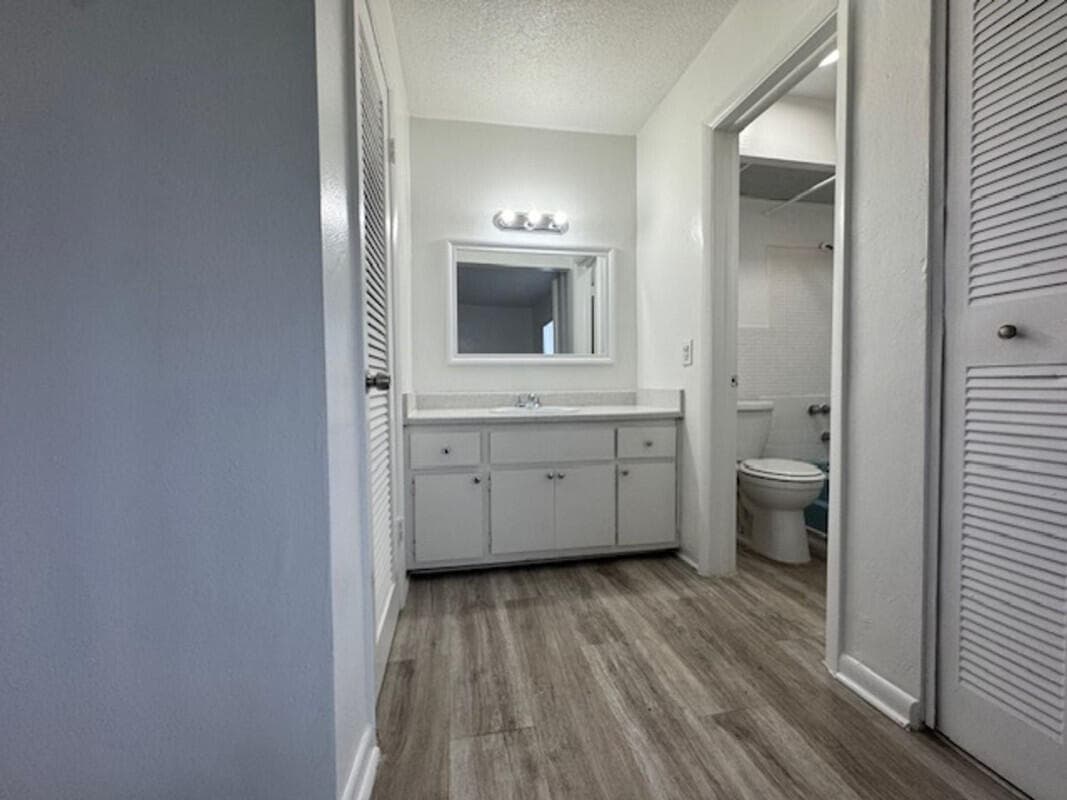 2031 NE 139th Street 40, North Miami Beach, FL 33181 — photo 4 of 4
