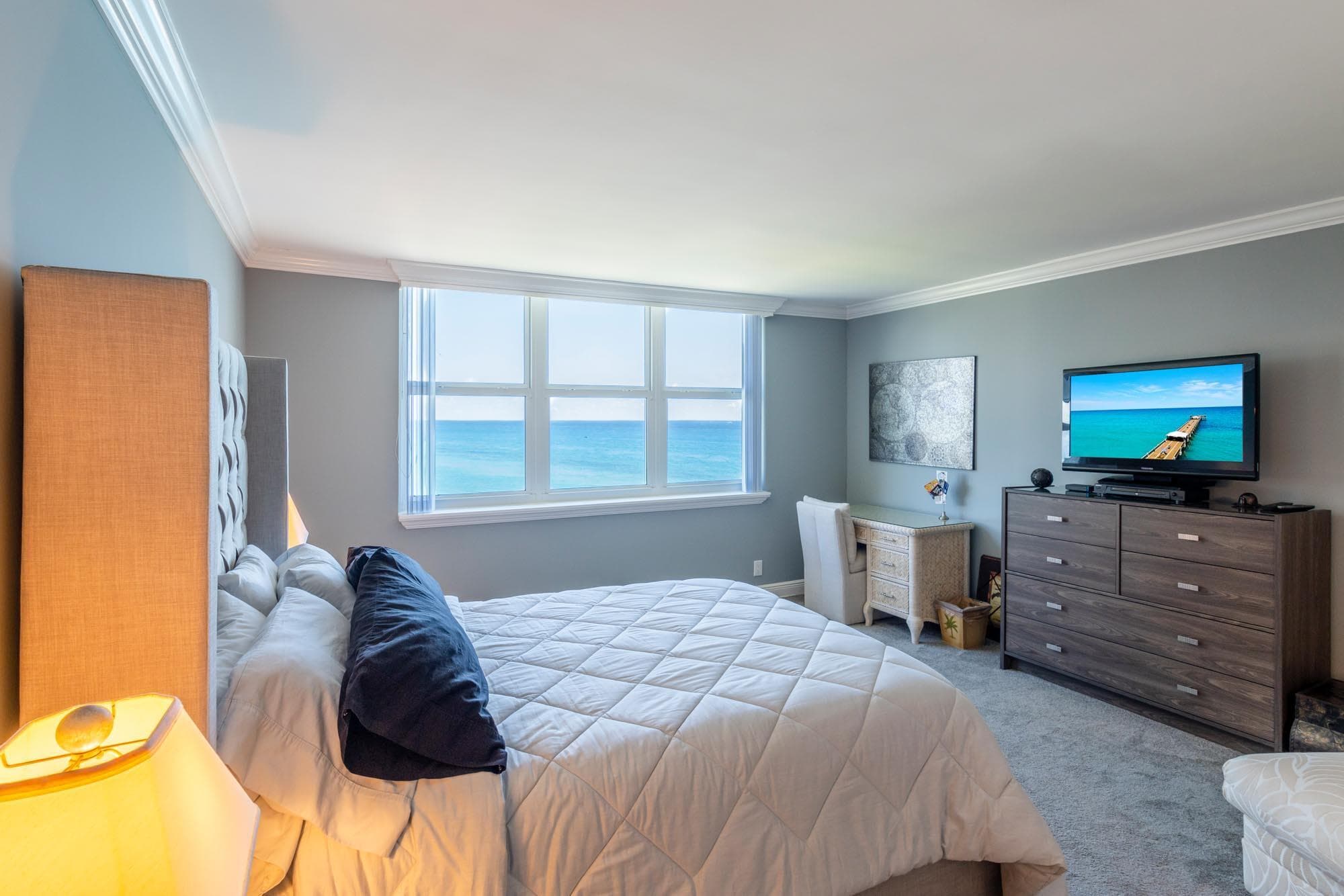 5440 N Ocean Drive 804, Singer Island, FL 33404 — photo 17 of 35