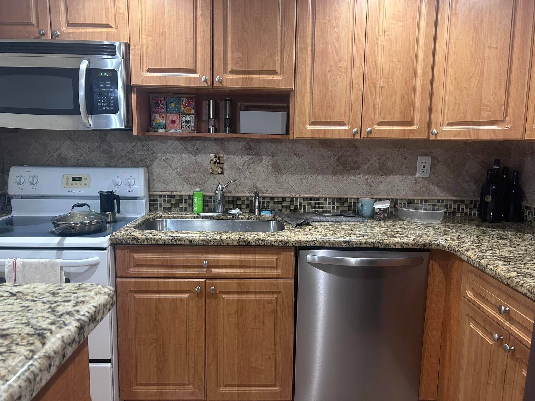 7300 NW 17th Street 320, Plantation, FL 33313 — photo 8 of 23