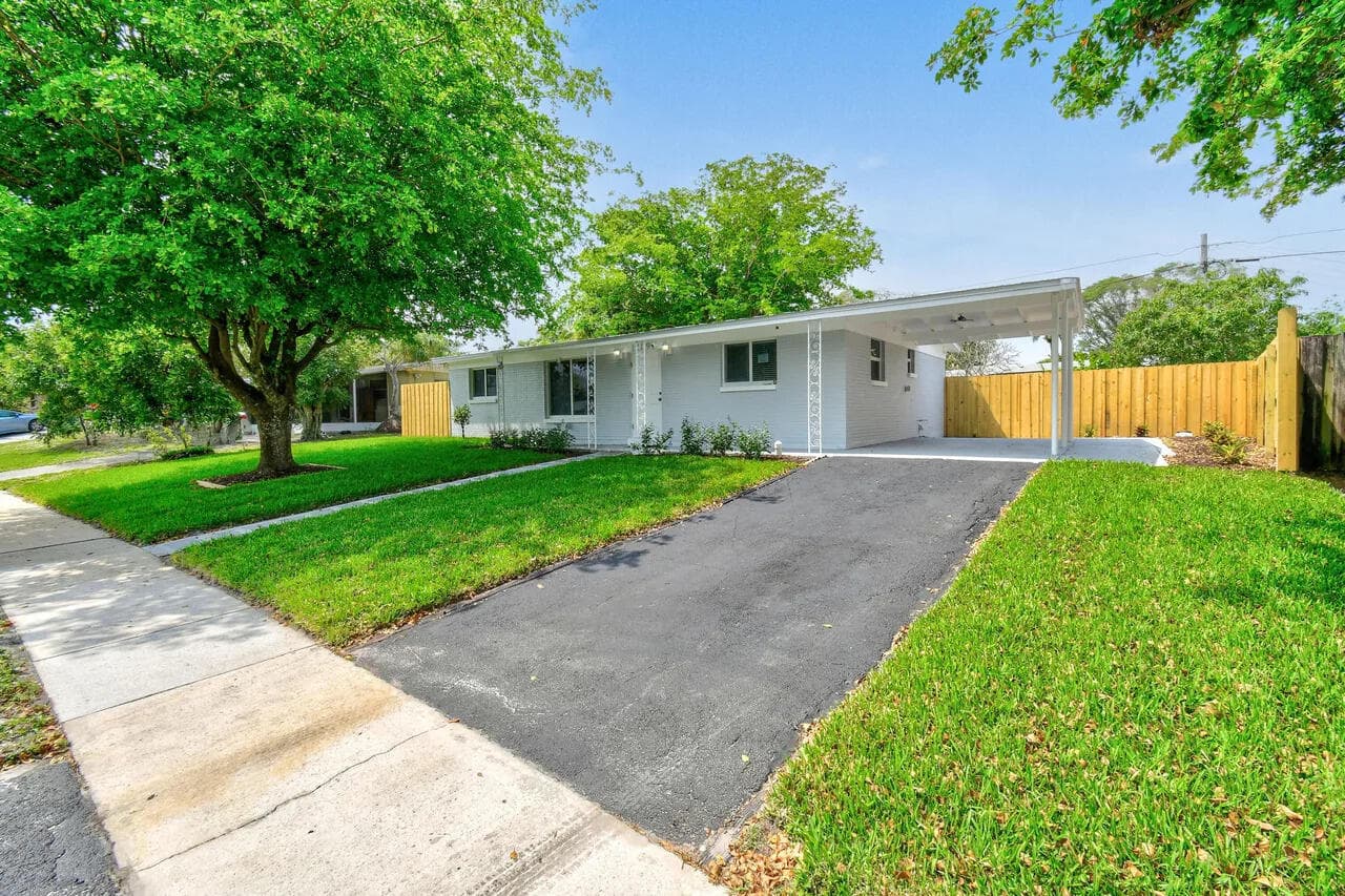 12091 Colony Avenue, Palm Beach Gardens, FL 33410 — photo 5 of 37