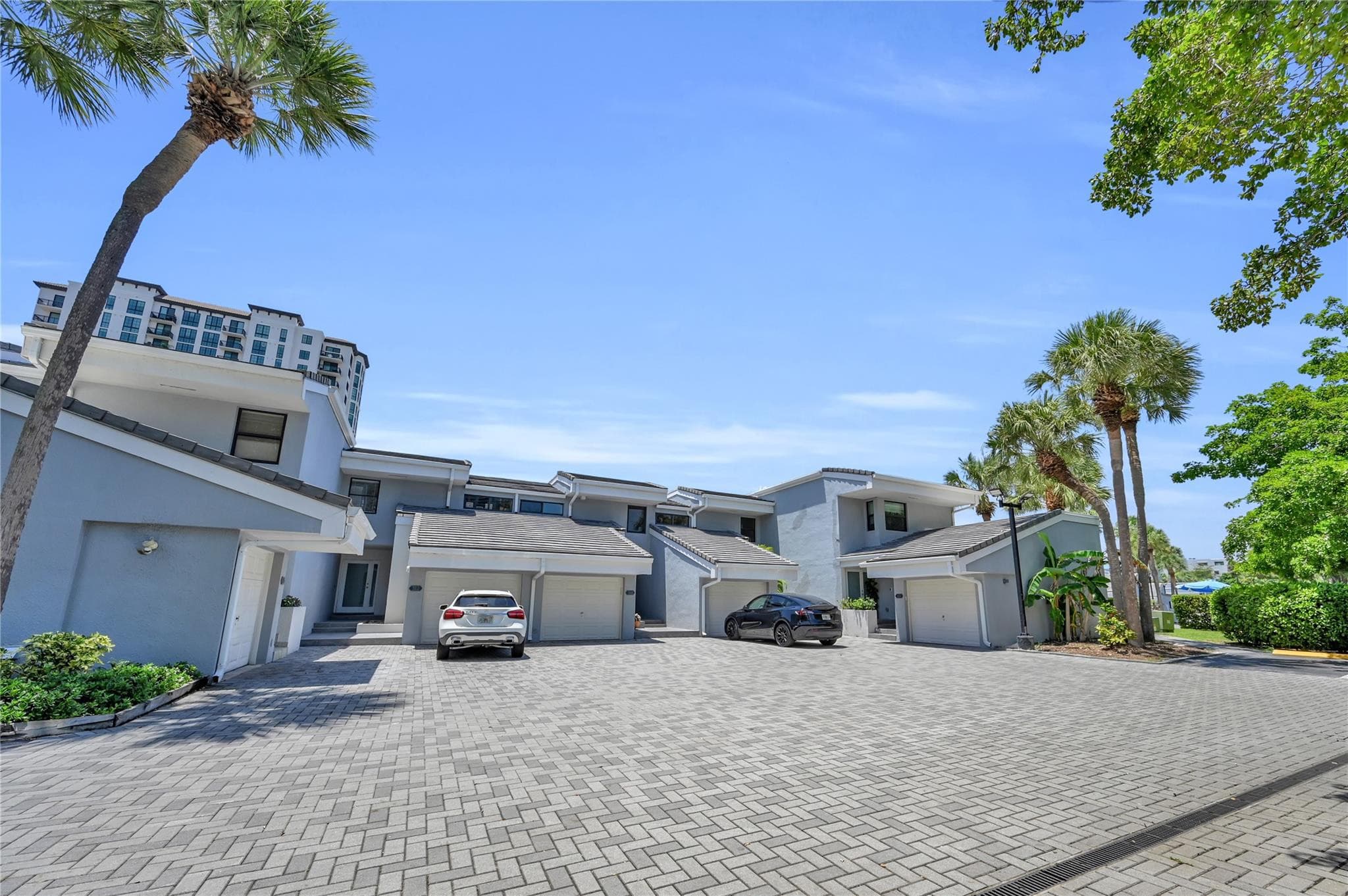 314 Poinciana Drive 806, Sunny Isles Beach, FL 33160 — photo 26 of 45
