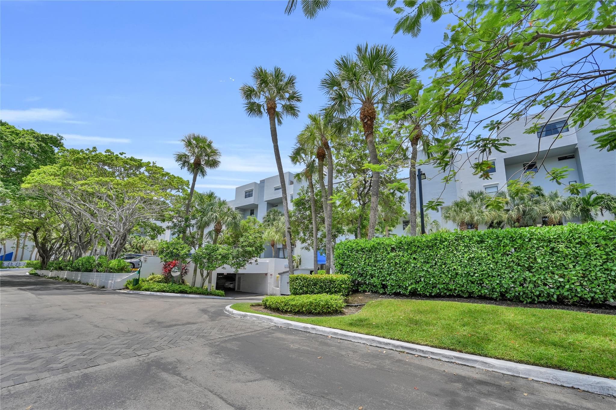 314 Poinciana Drive 806, Sunny Isles Beach, FL 33160 — photo 31 of 45