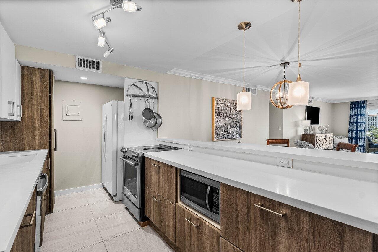 1208 Marine Way 506, North Palm Beach, FL 33408 — photo 9 of 39