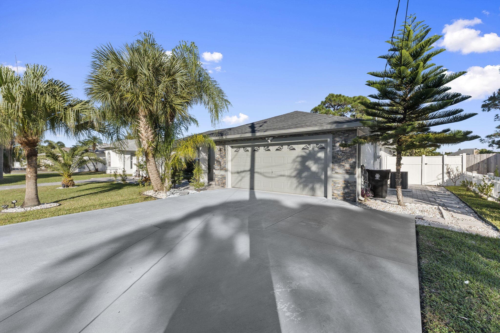 2471 SE Leithgow Street, Port St. Lucie, FL 34952 — photo 9 of 56