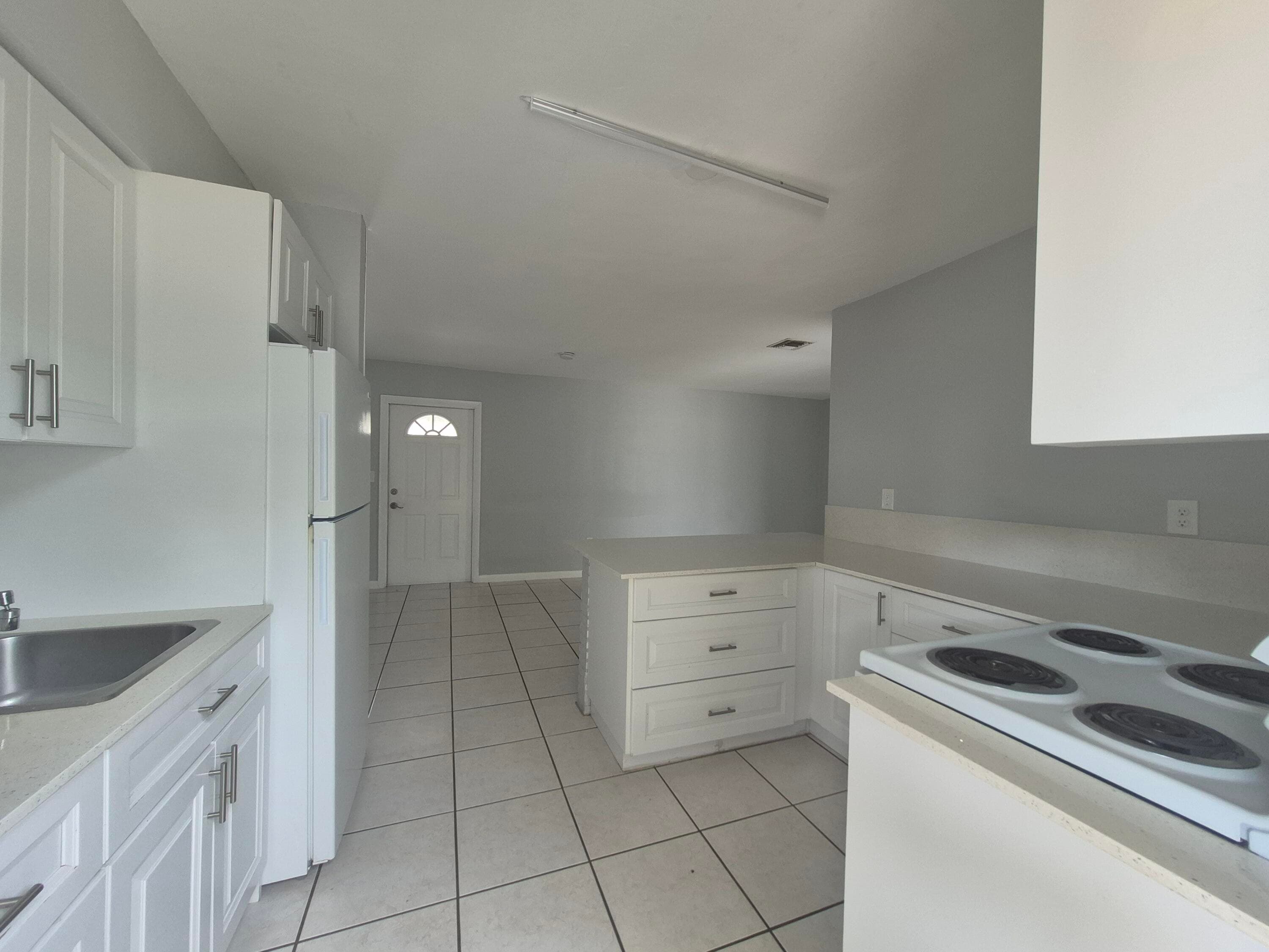 7221 Venetian Street 4, Miramar, FL 33023 — photo 3 of 11