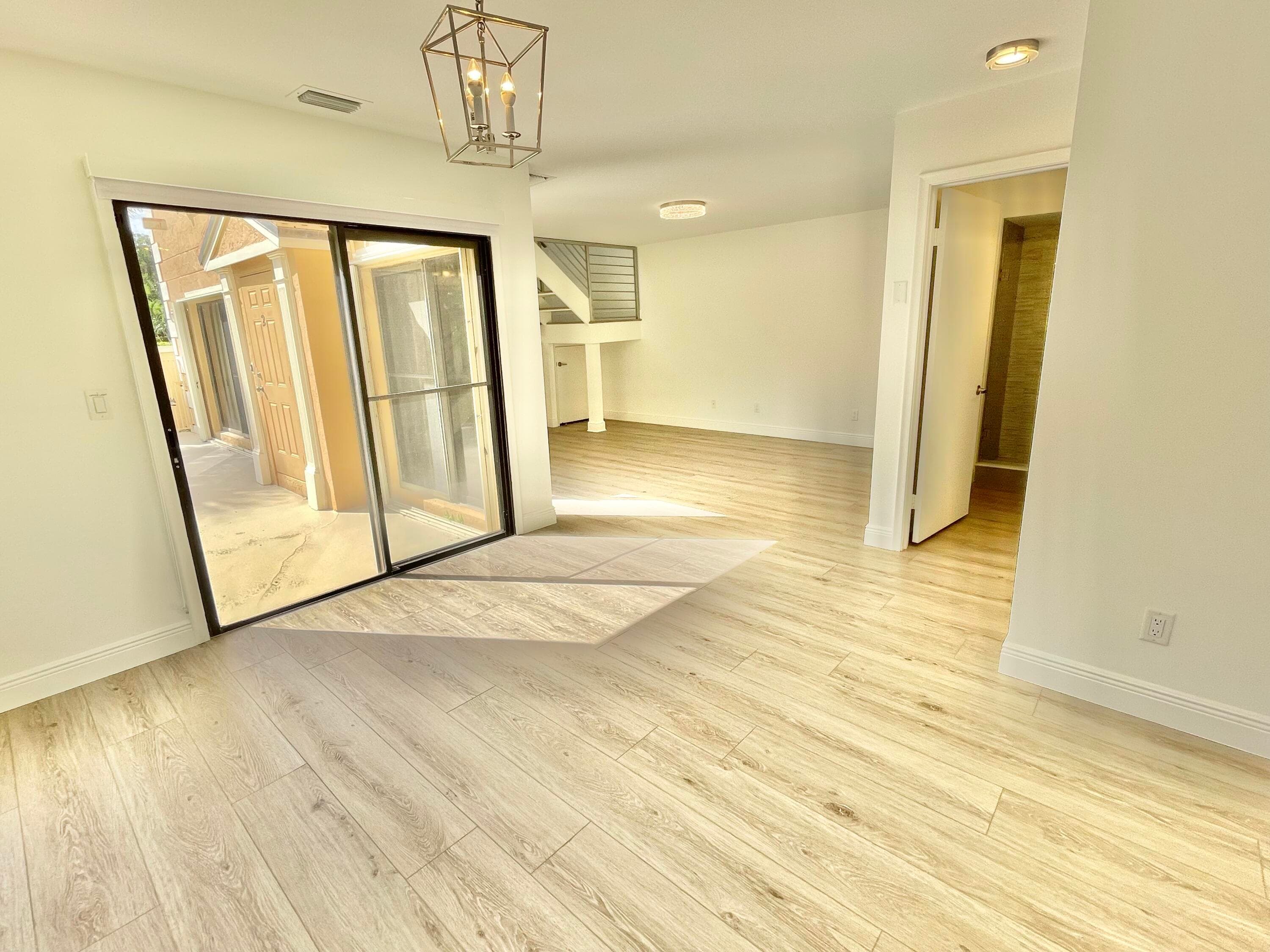359 Prestwick Circle 2, Palm Beach Gardens, FL 33418 — photo 5 of 21