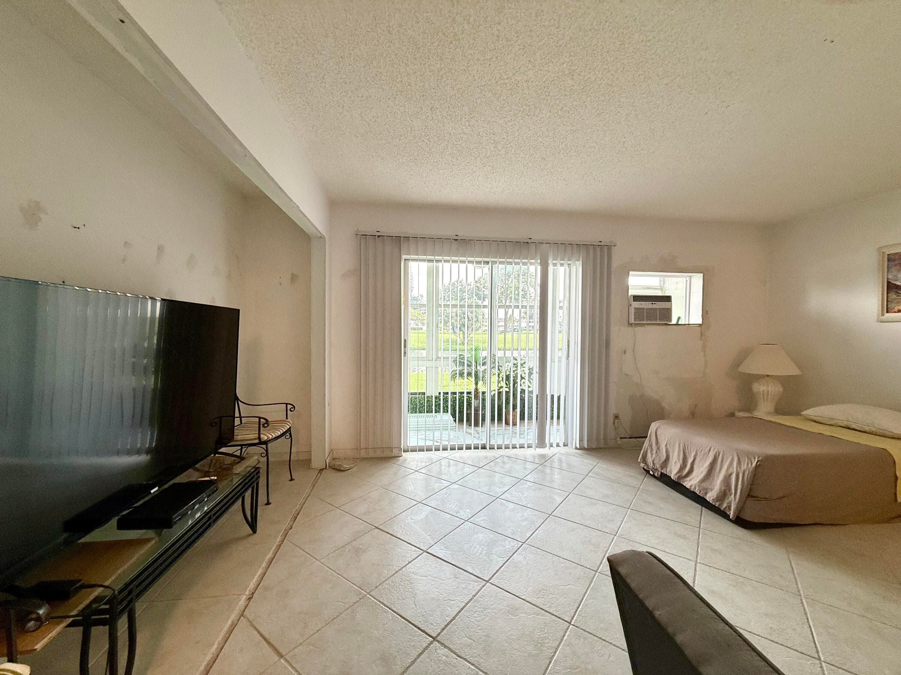 343 Chatham Q, West Palm Beach, FL 33417 — photo 6 of 27