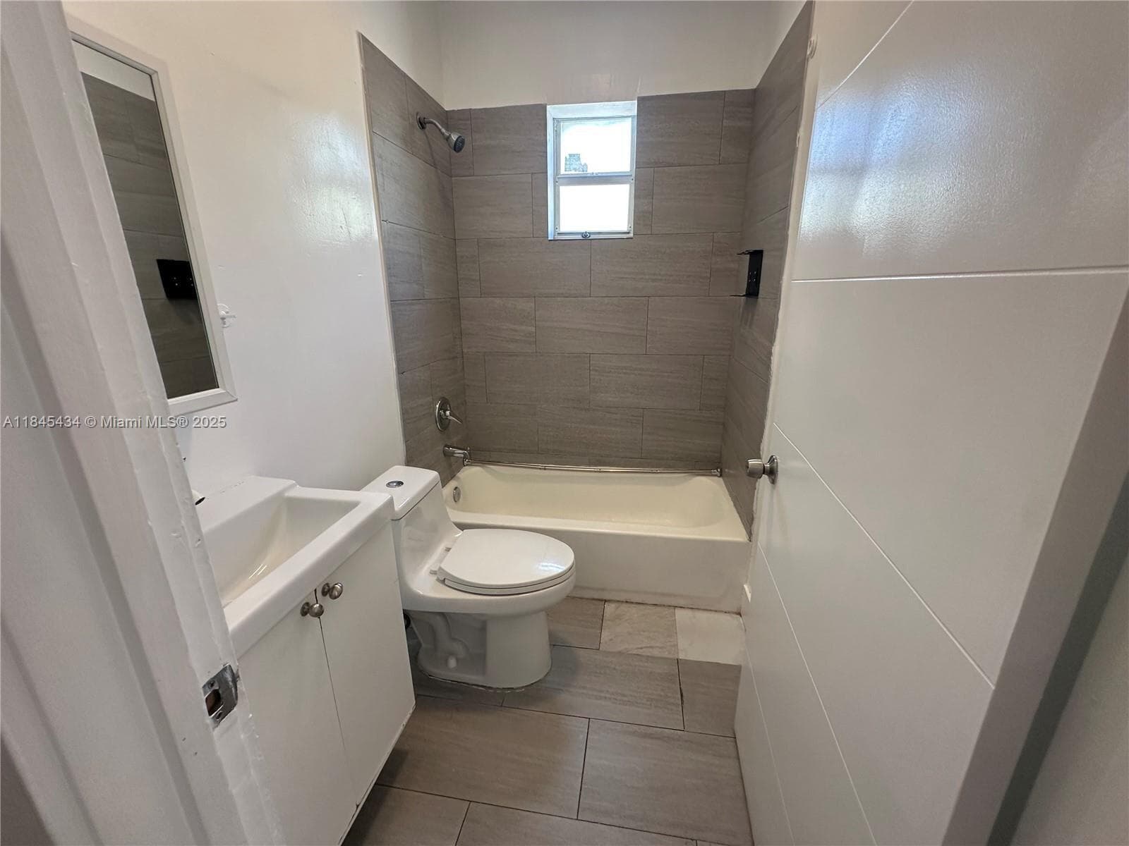 267 NW 33rd Street 1, Miami, FL 33127 — photo 9 of 15