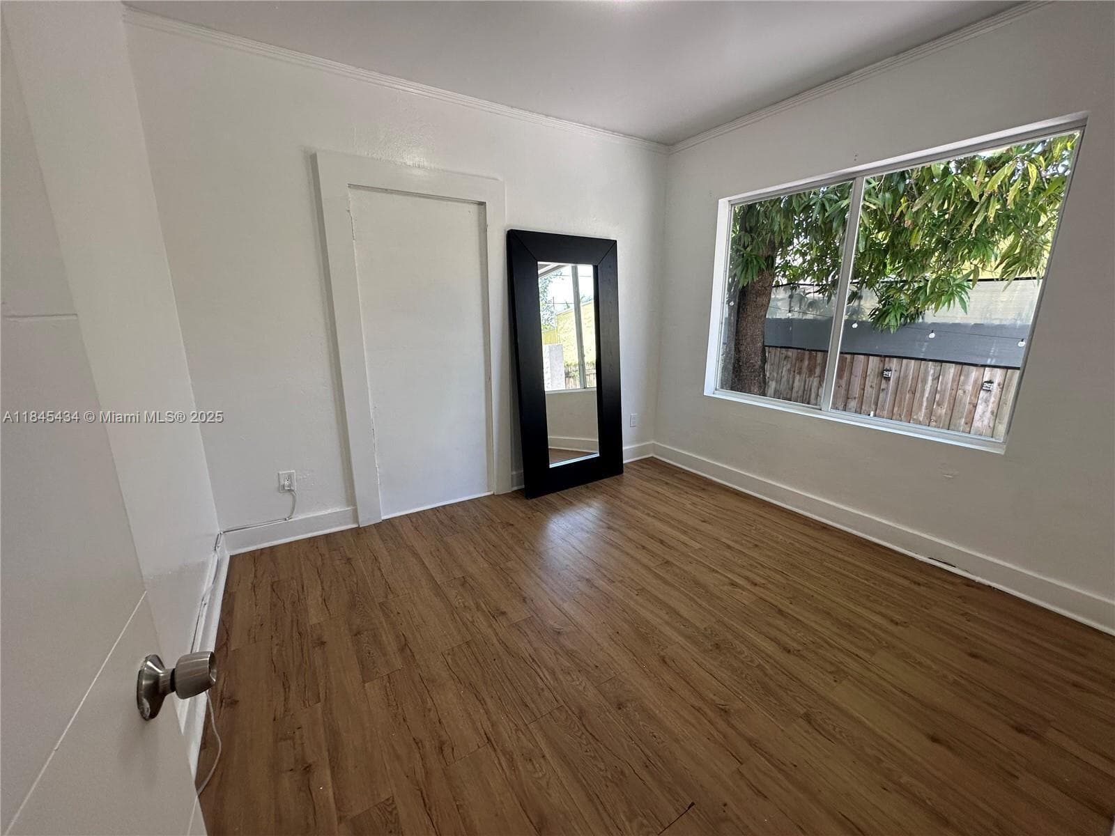 267 NW 33rd Street 1, Miami, FL 33127 — photo 6 of 15