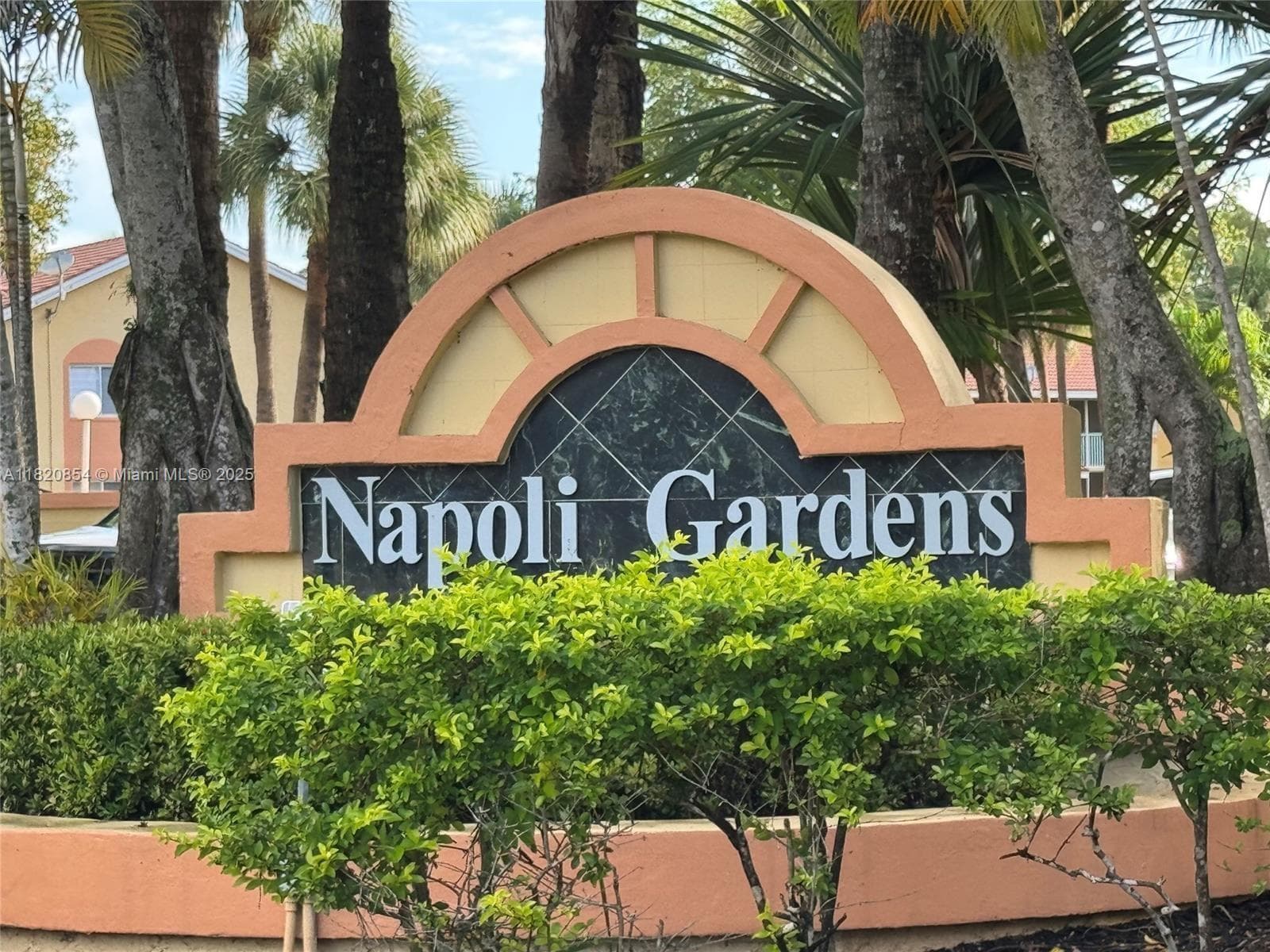953 Coral Club Drive 953, Coral Springs, FL 33071 — photo 1 of 12