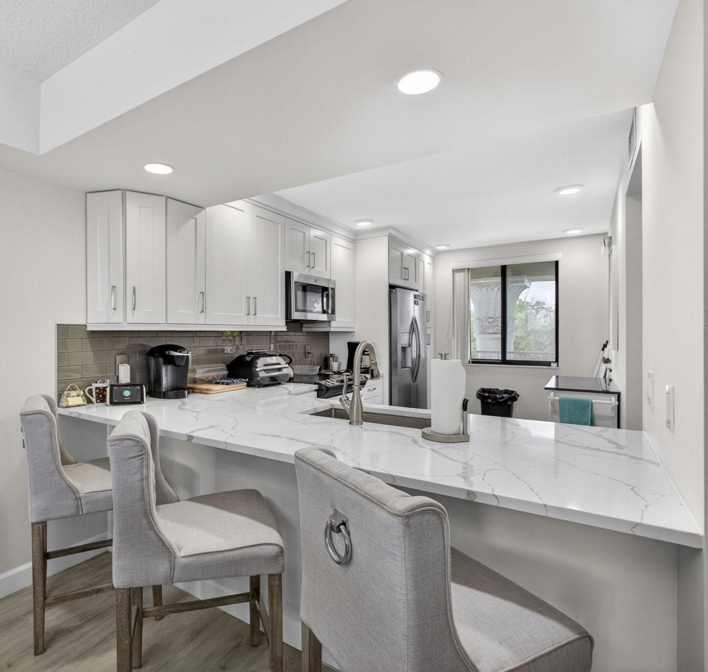 2441 Village Boulevard 403, West Palm Beach, FL 33409 — photo 4 of 33