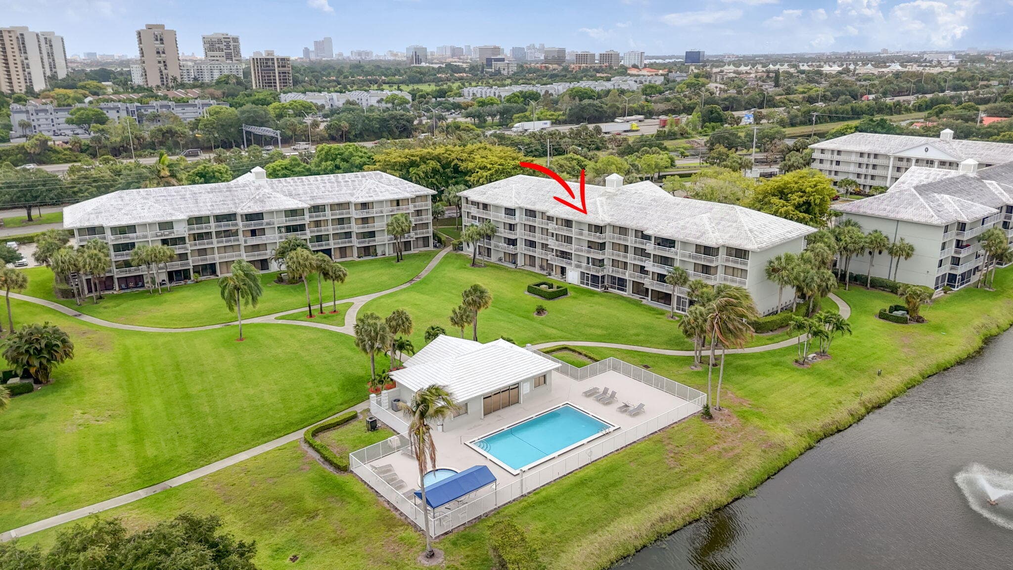 2441 Village Boulevard 403, West Palm Beach, FL 33409 — photo 31 of 33