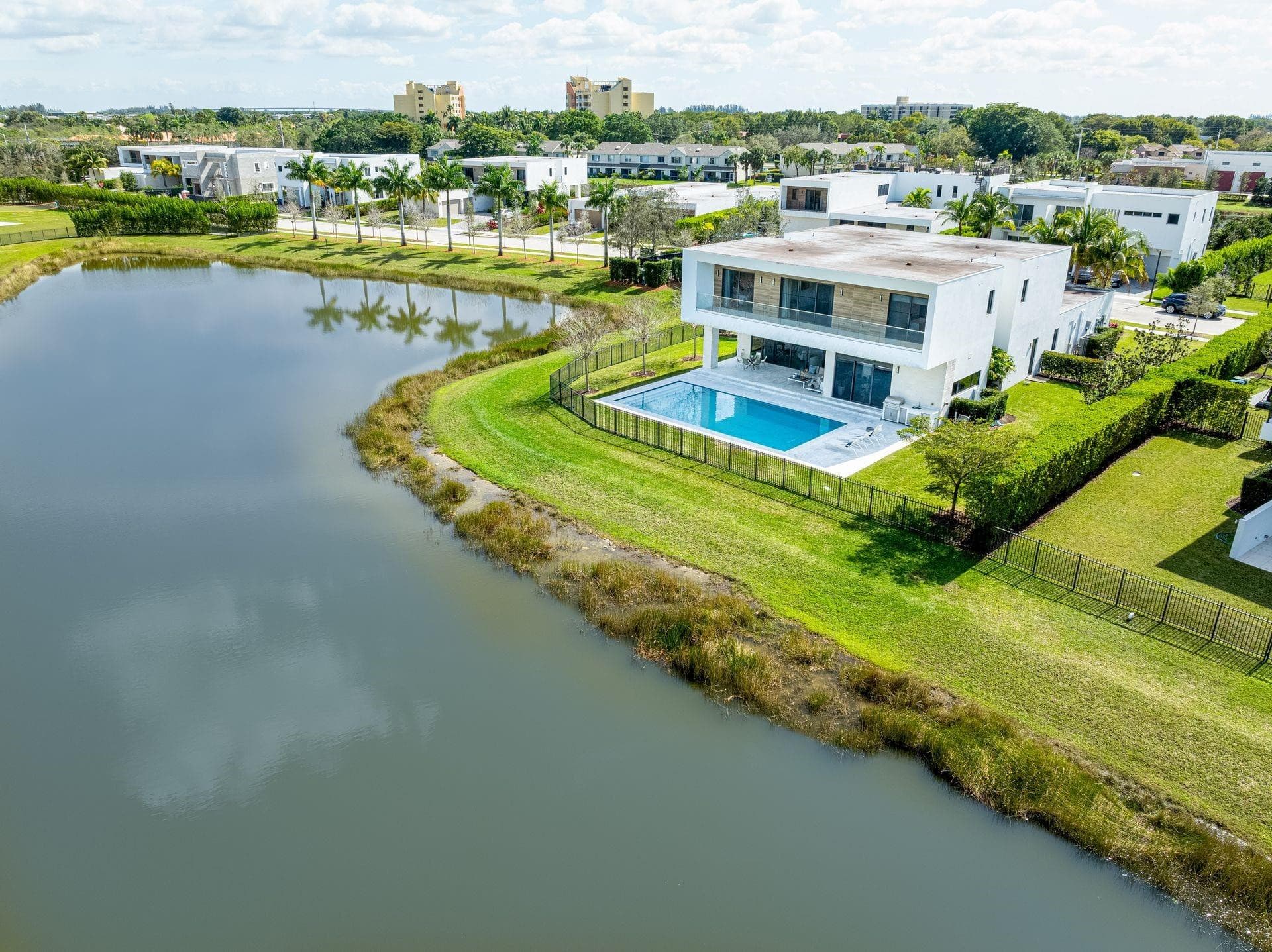 16553 Botaniko Drive S, Weston, FL 33326 — photo 2 of 56