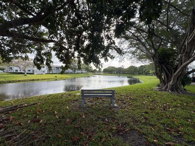 116 Lyndhurst F 116, Deerfield Beach, FL 33442 — photo 2 of 11