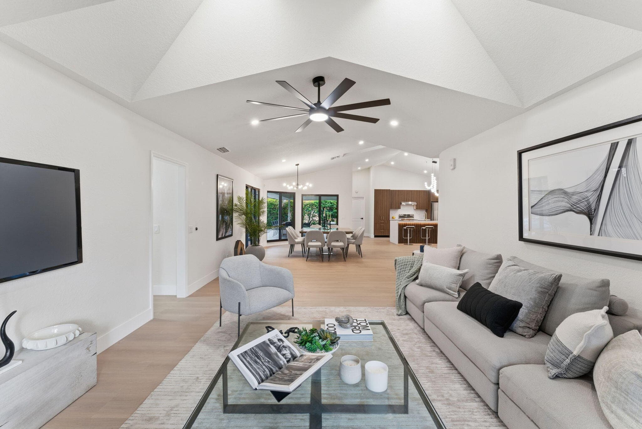 2 Dunbar Road, Palm Beach Gardens, FL 33418 — photo 17 of 44