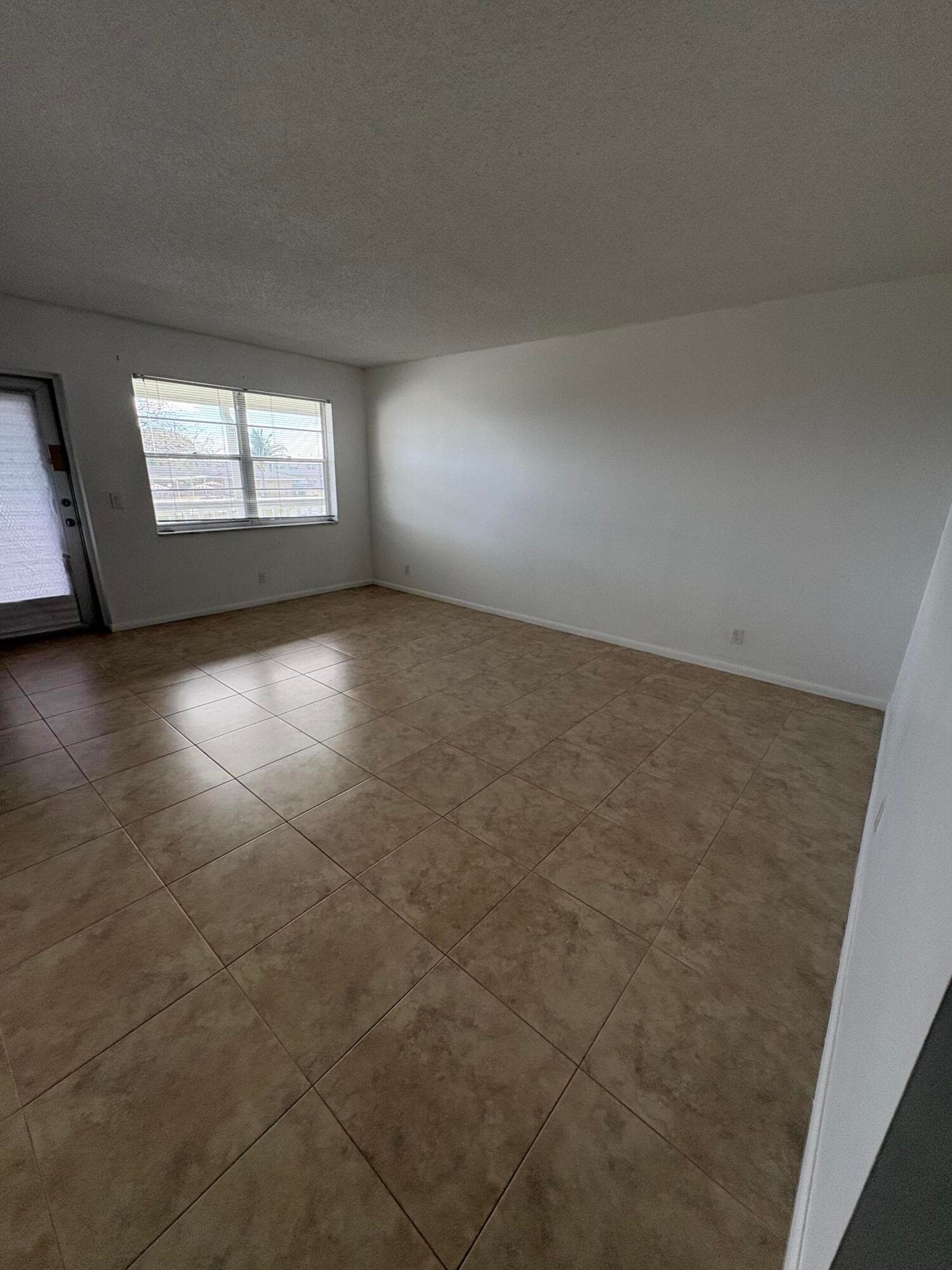 163 Somerset Crescent H, West Palm Beach, FL 33417 — photo 6 of 18