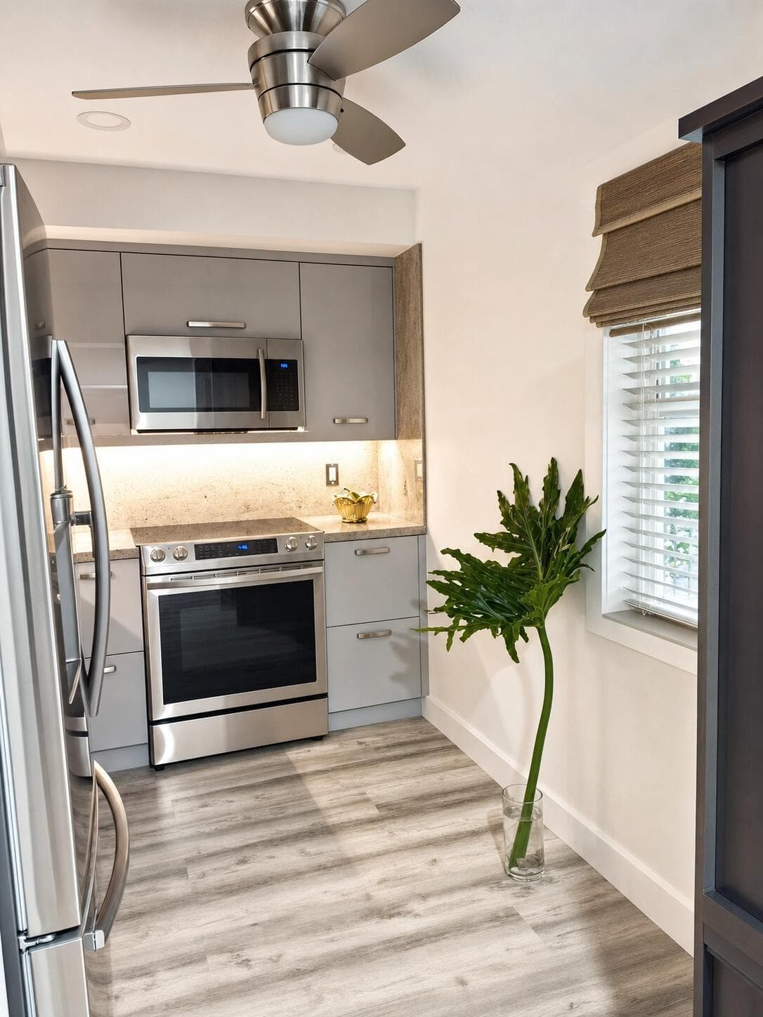 3300 N Palm Aire Drive 305, Pompano Beach, FL 33069 — photo 5 of 47
