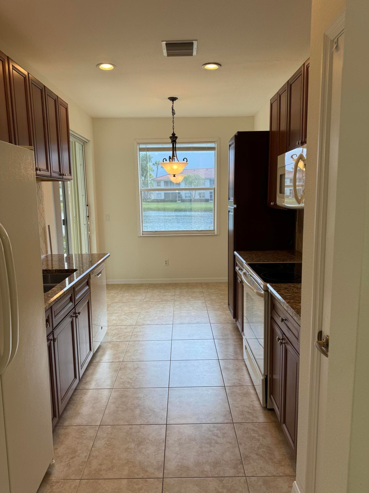 2140 Wingate Bend, Wellington, FL 33414 — photo 5 of 8