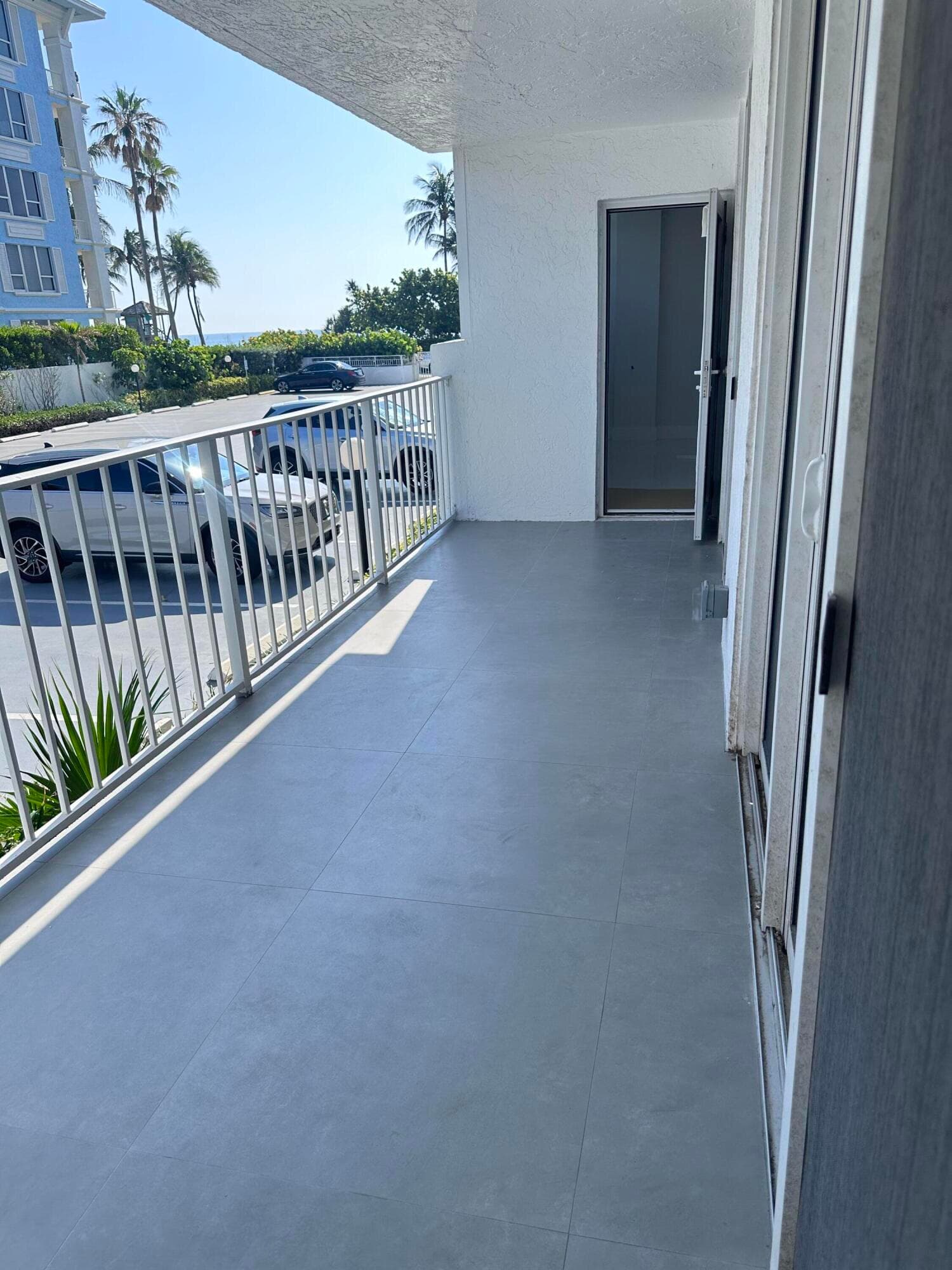 800 SE 20th Avenue 105, Deerfield Beach, FL 33441 — photo 1 of 45