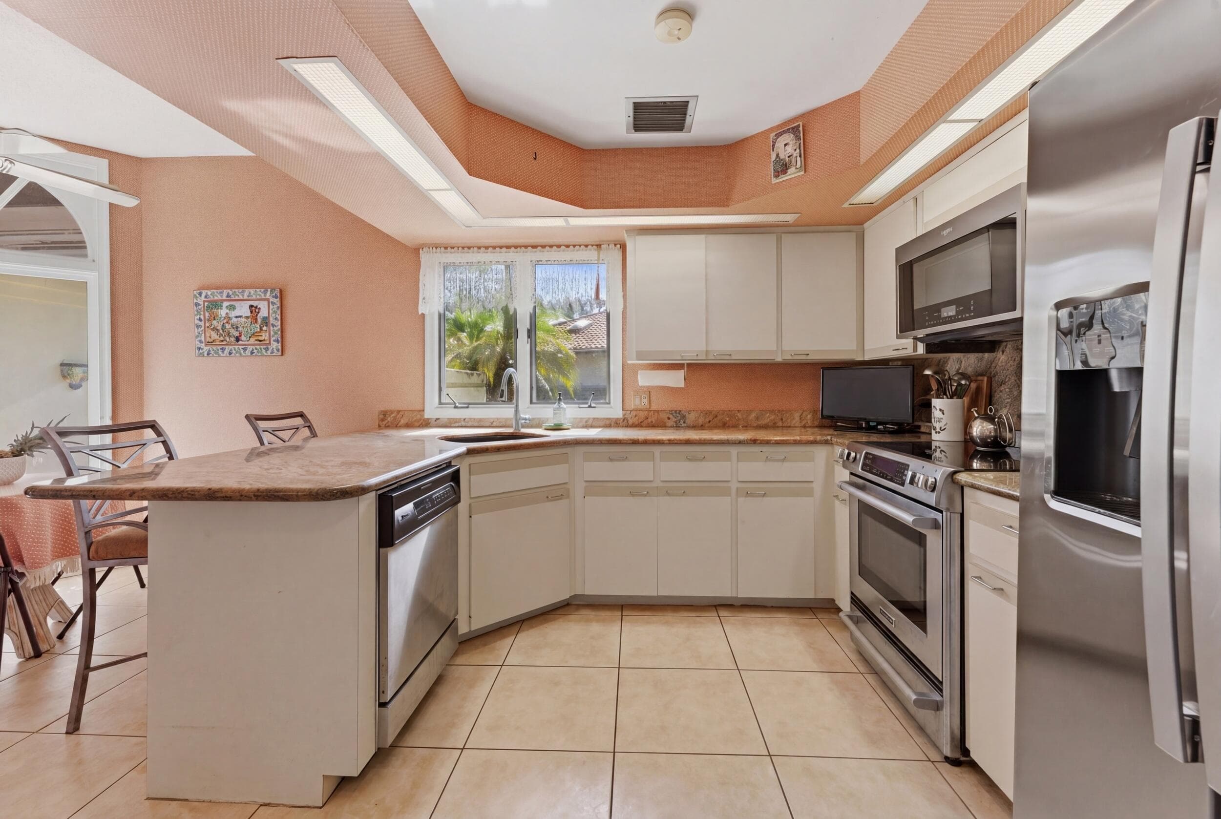 5370 SE Merion Way, Stuart, FL 34997 — photo 8 of 32