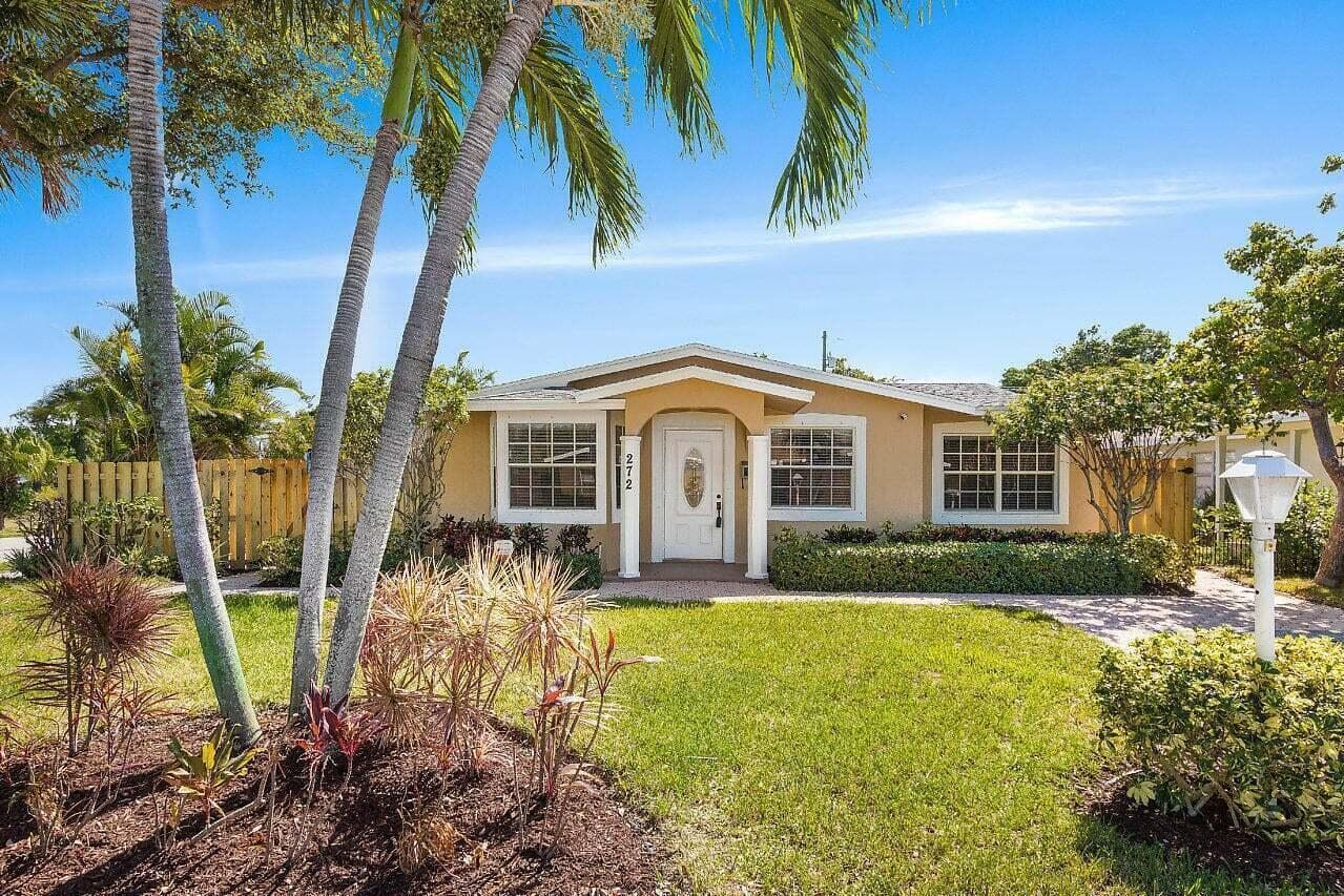 272 NE 13th Street, Delray Beach, FL 33444 — photo 2 of 41