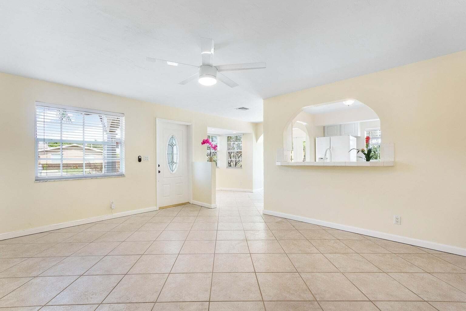 272 NE 13th Street, Delray Beach, FL 33444 — photo 4 of 41