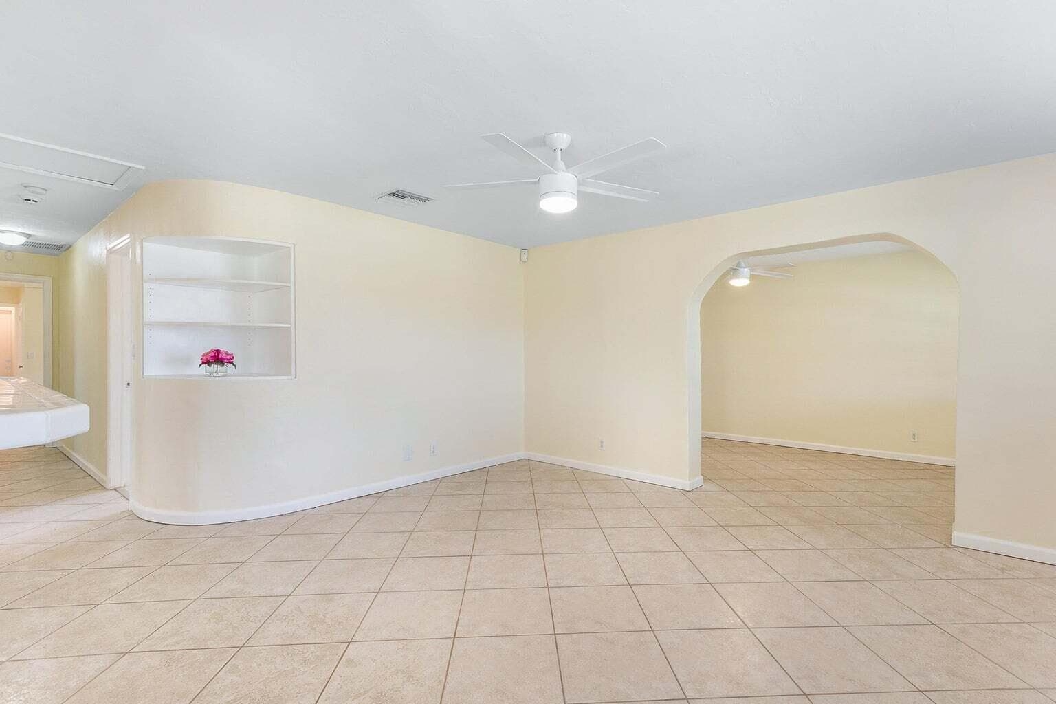 272 NE 13th Street, Delray Beach, FL 33444 — photo 7 of 41