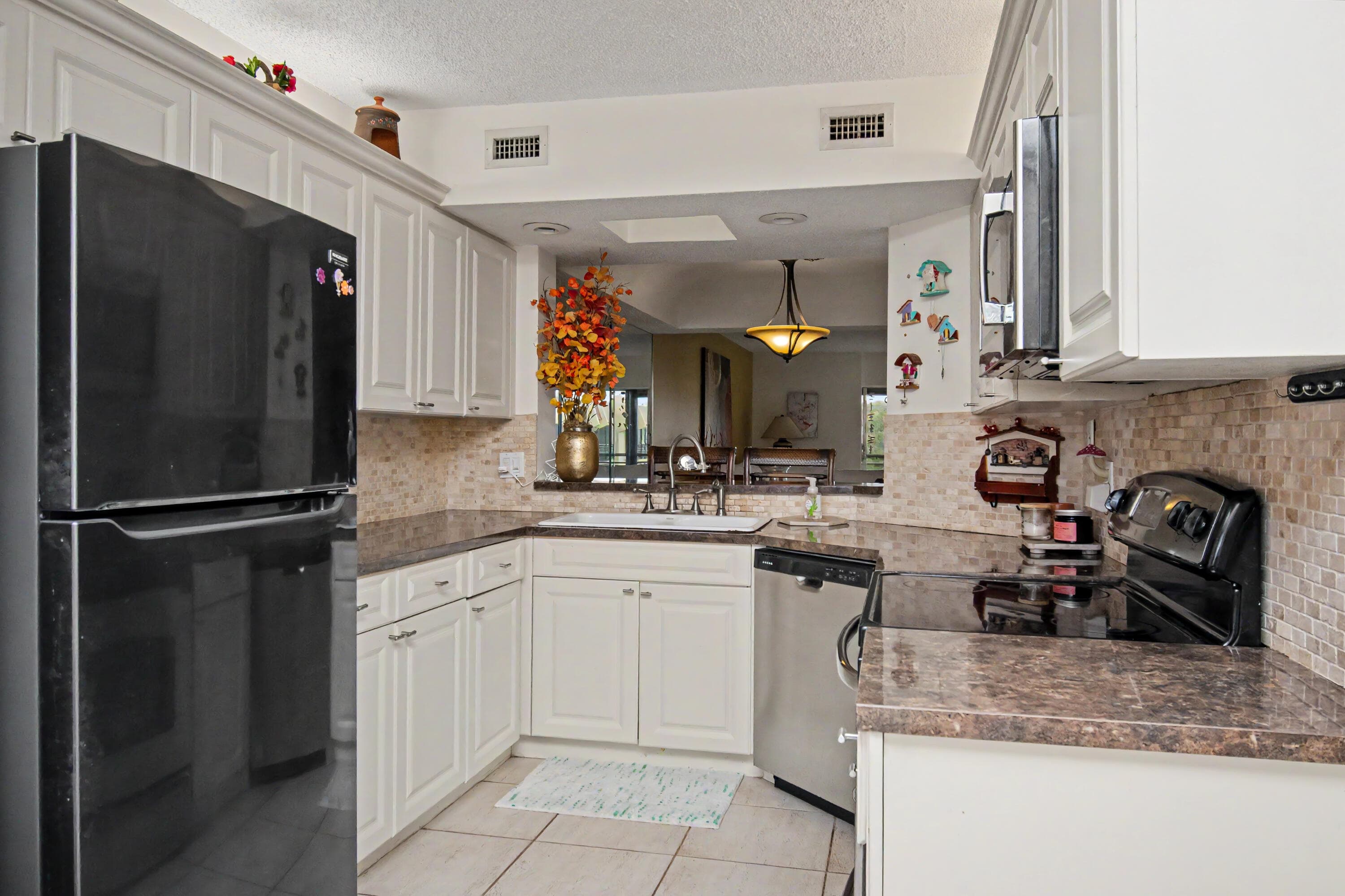 23370 N Carolwood Lane N 409, Boca Raton, FL 33428 — photo 14 of 30