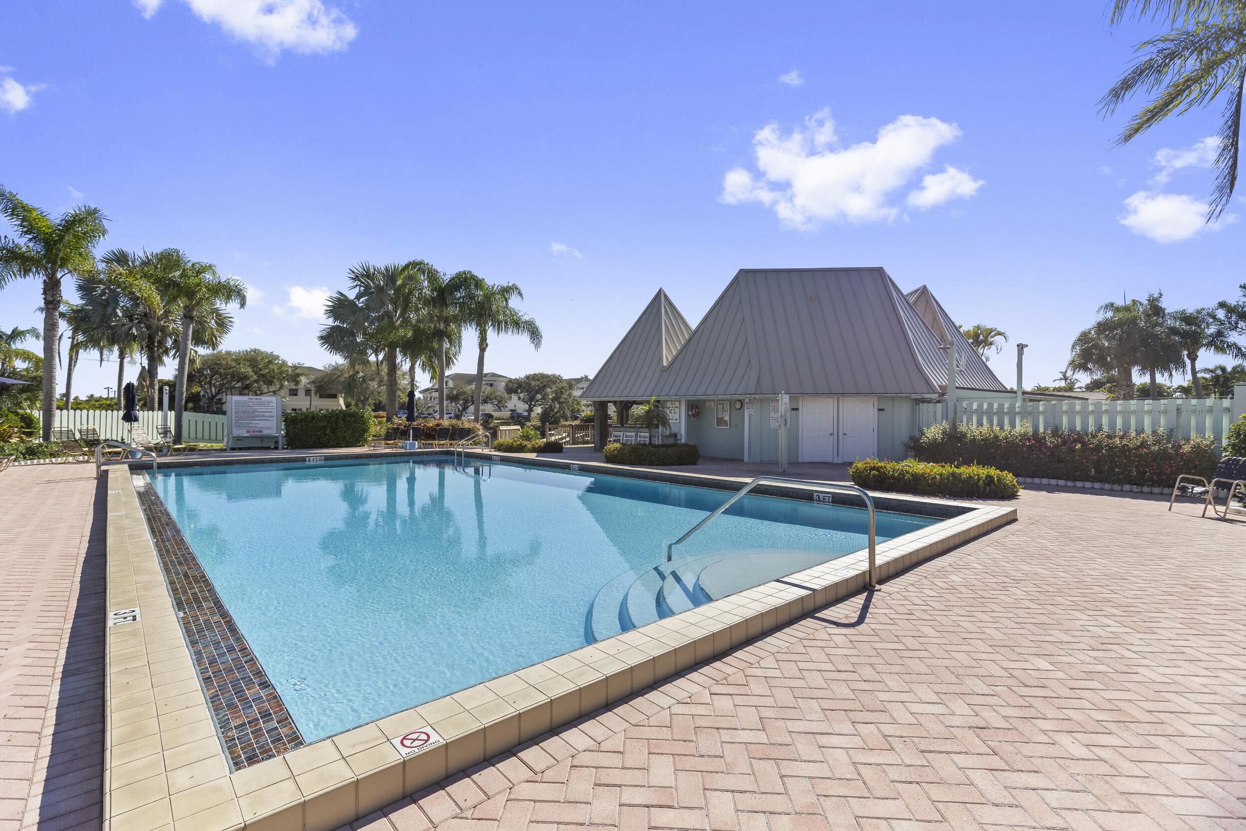 1127 E Seminole Avenue 8a, Jupiter, FL 33477 — photo 31 of 44