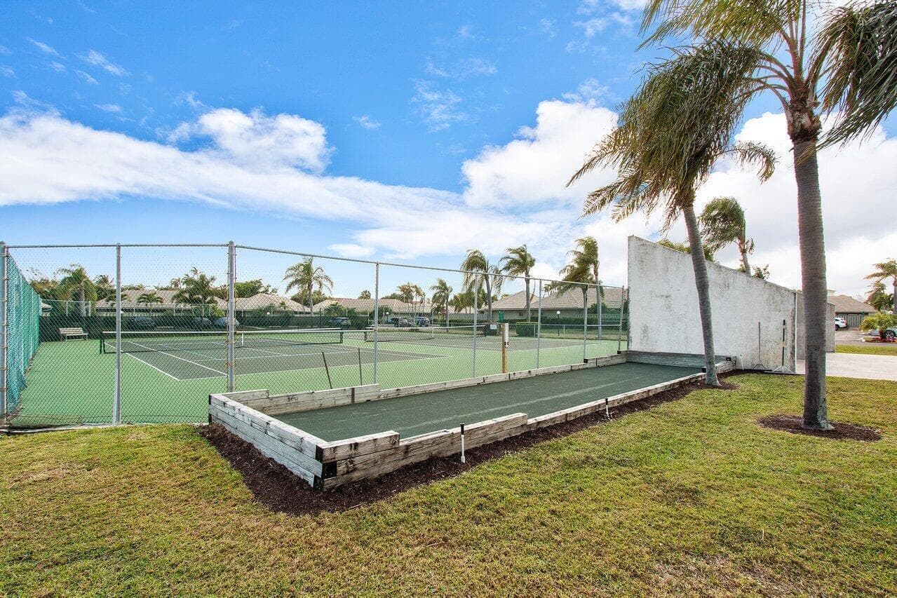 1127 E Seminole Avenue 8a, Jupiter, FL 33477 — photo 38 of 44