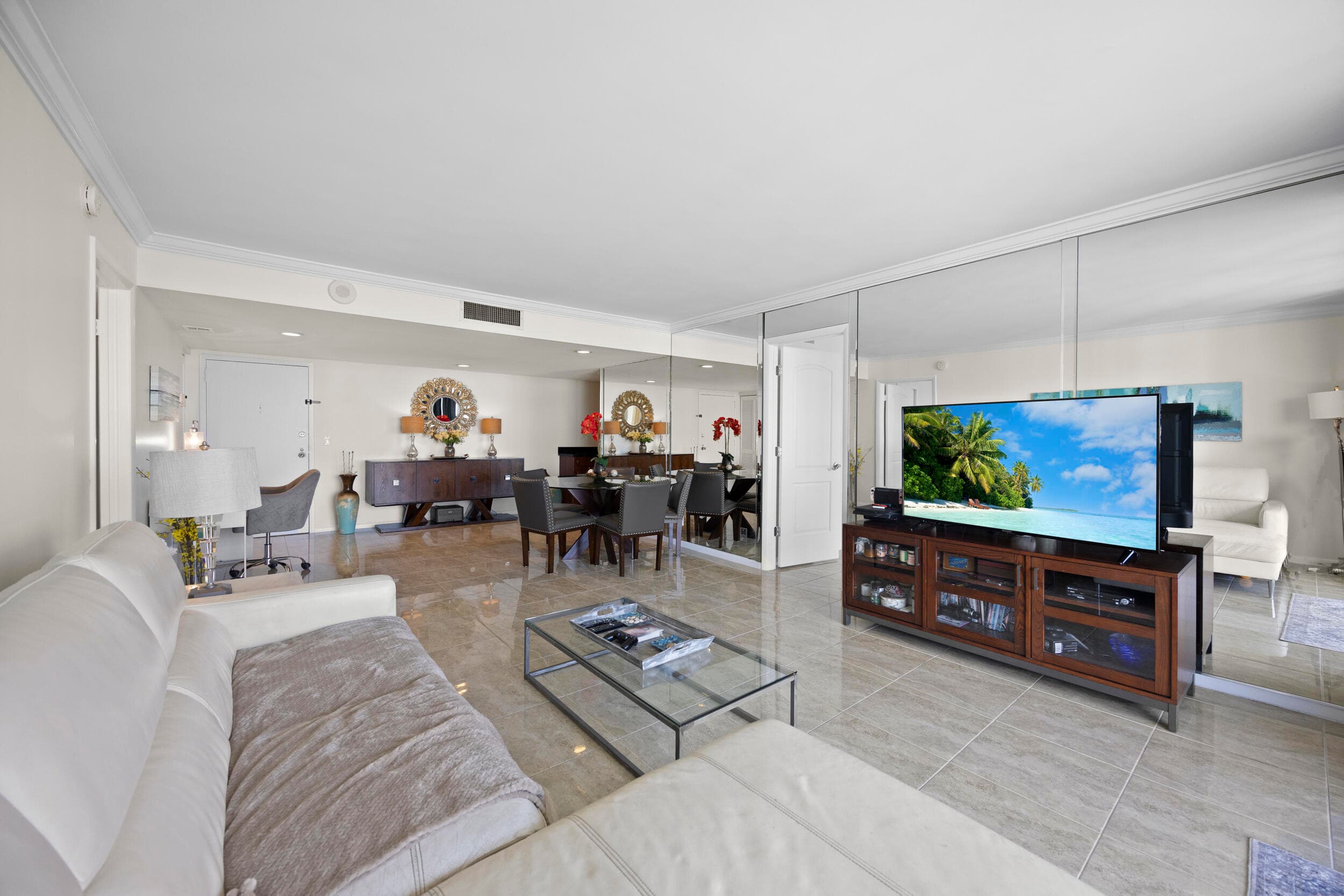 2425 Presidential Way Ph2, West Palm Beach, FL 33401 — photo 10 of 37
