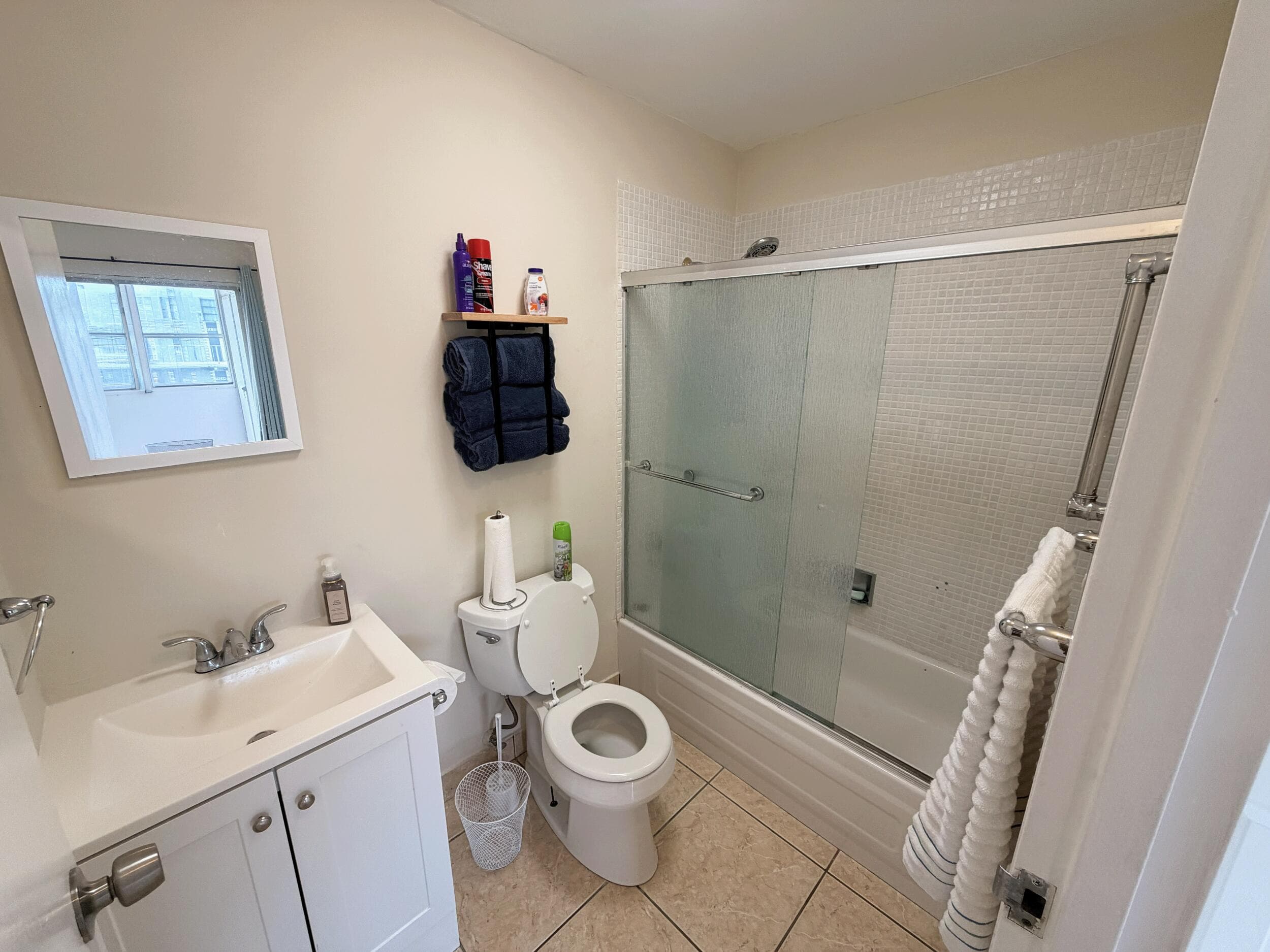 419 Brittany Drive, Delray Beach, FL 33446 — photo 6 of 28