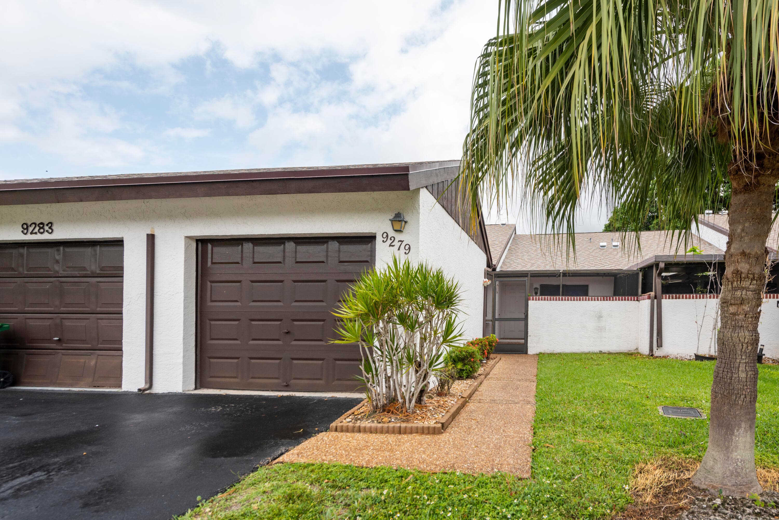 9279 Wedgewood Drive B20, Tamarac, FL 33321 — photo 2 of 33
