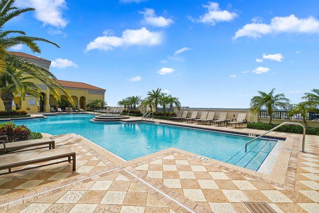 701 S Olive Avenue S 1413, West Palm Beach, FL 33401 — photo 42 of 60