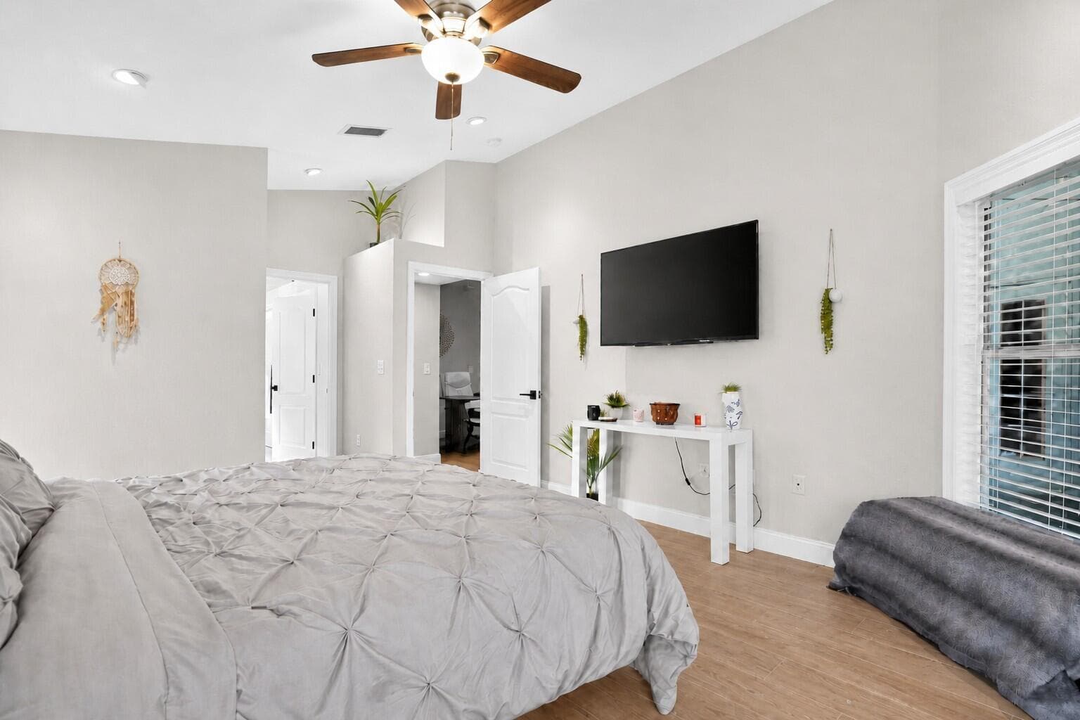 625 SW 36th Street, Cape Coral, FL 33914 — photo 10 of 23