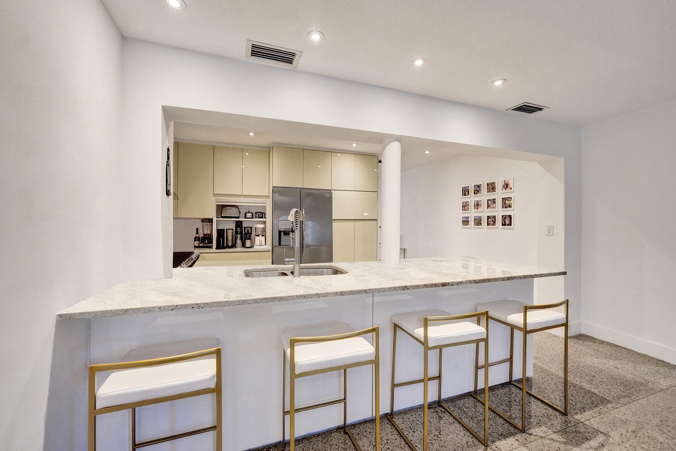 929 SW 18th Court, Fort Lauderdale, FL 33315 — photo 9 of 46