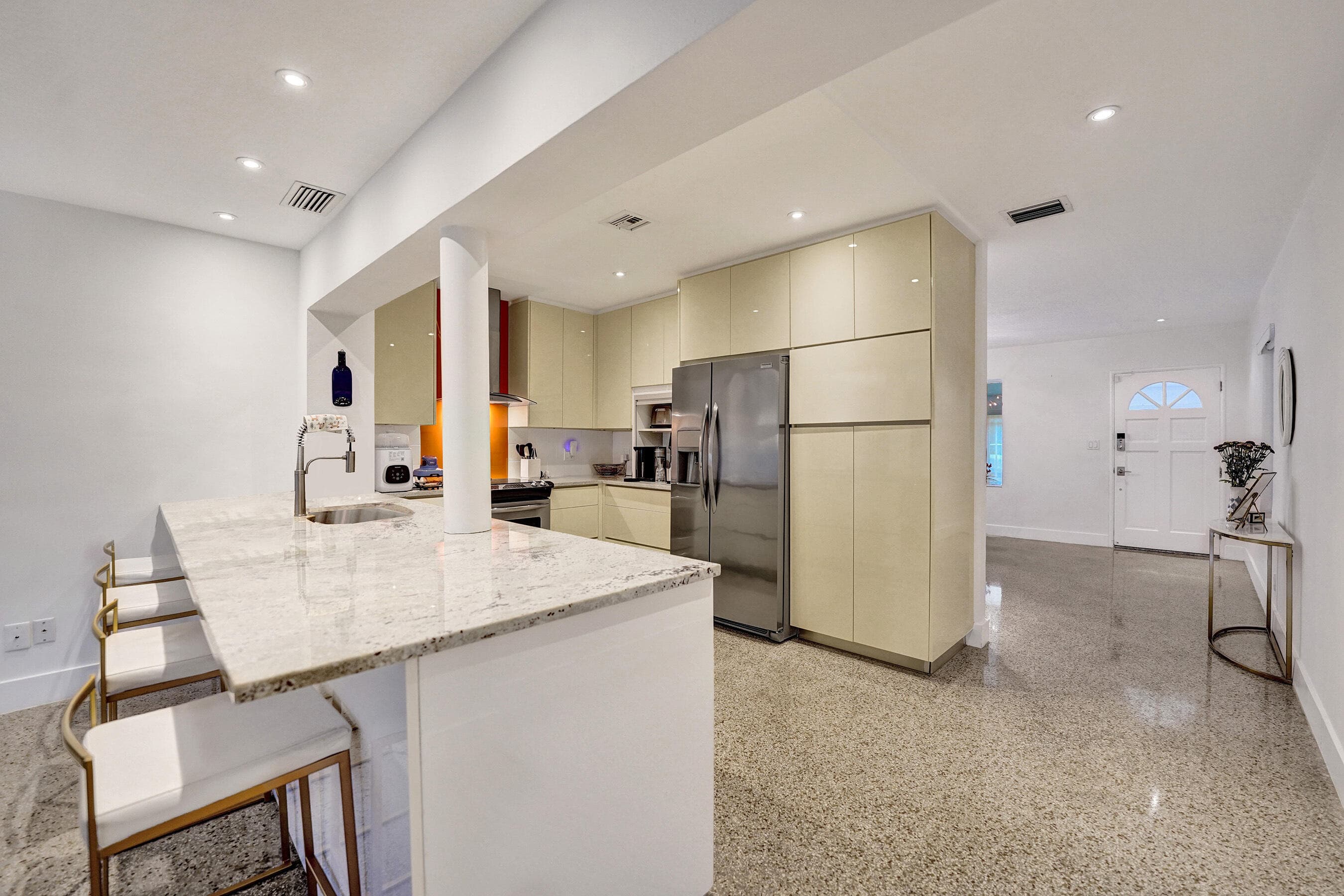 929 SW 18th Court, Fort Lauderdale, FL 33315 — photo 7 of 46