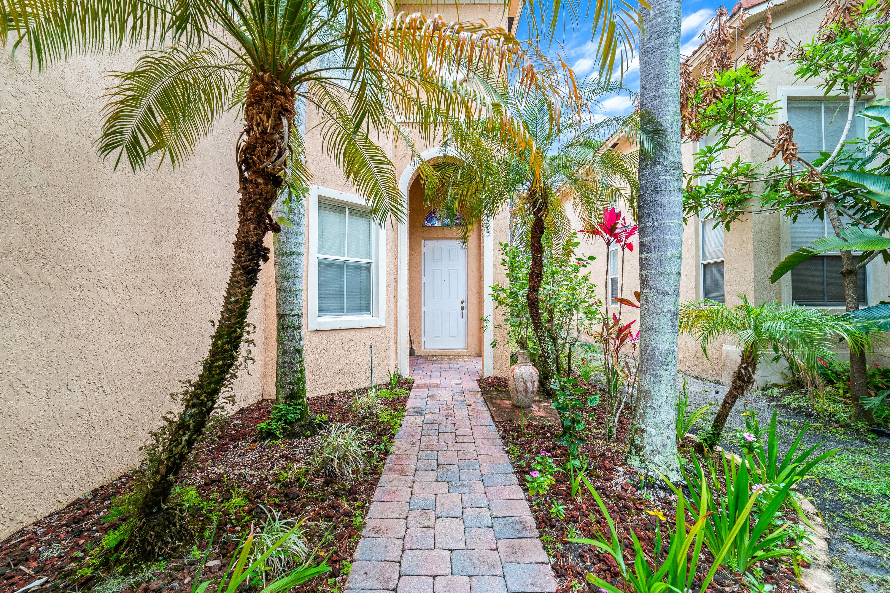 6004 Spring Lake Terrace, Fort Pierce, FL 34951 — photo 2 of 52