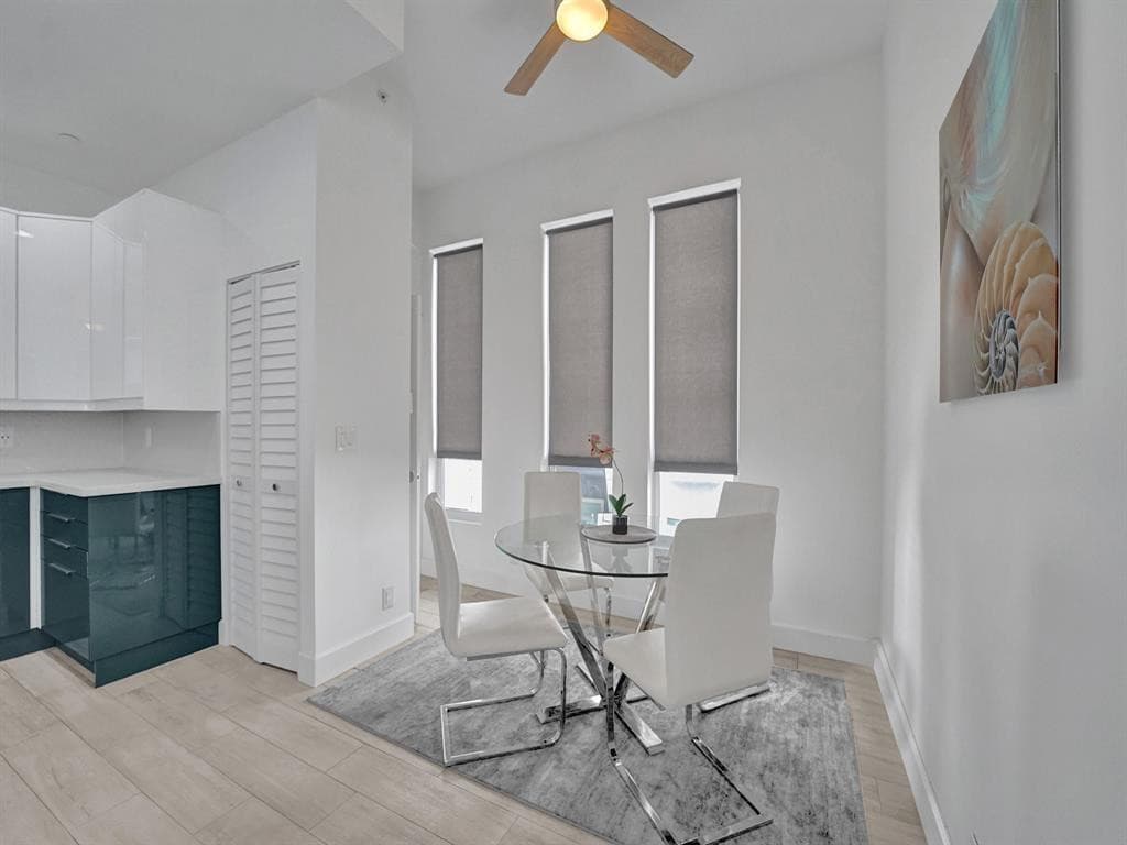 703 SE 16th Court, Fort Lauderdale, FL 33316 — photo 10 of 36